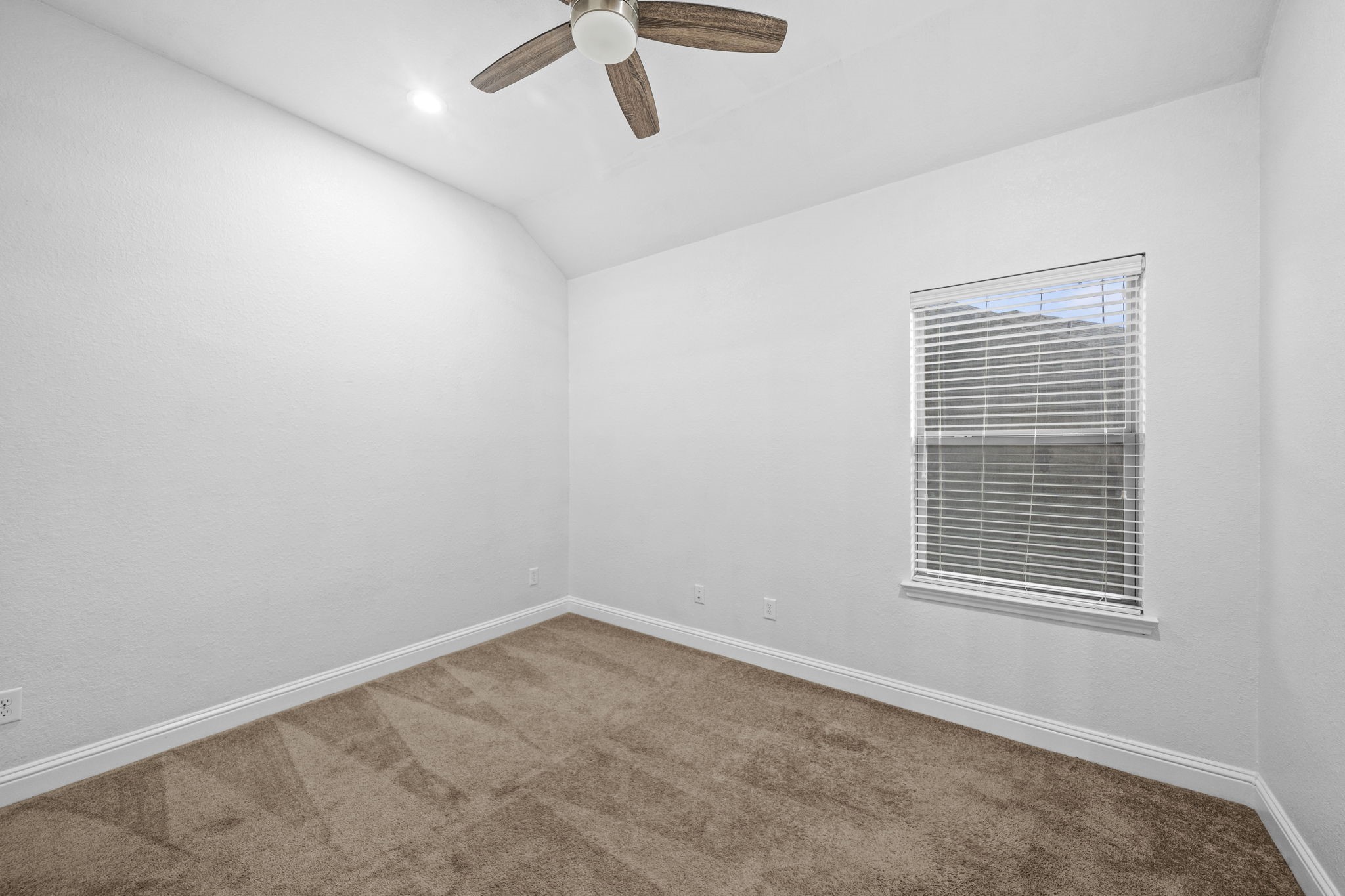 14215 Spindle Arbor Road Property Photo 29