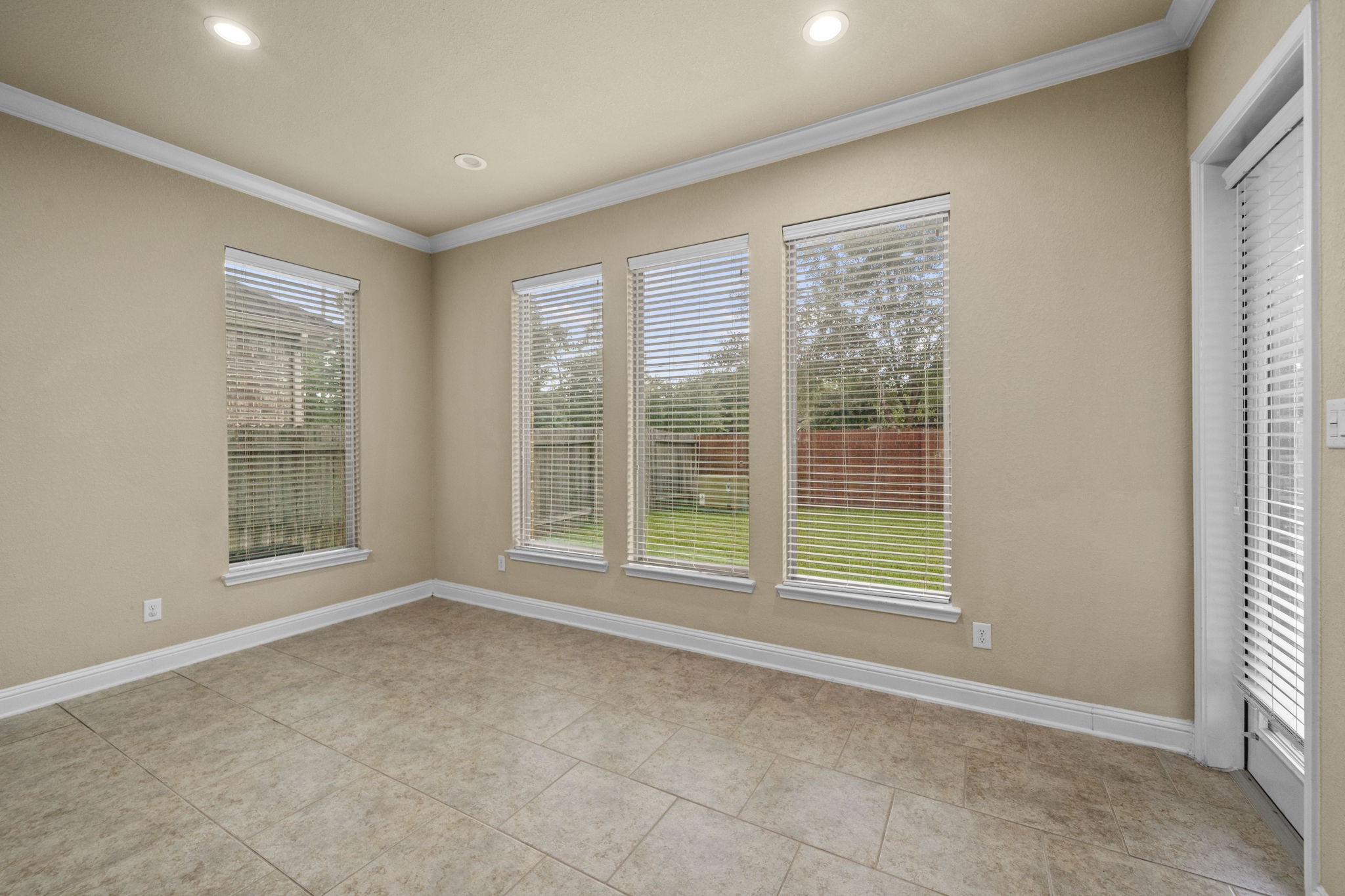 14215 Spindle Arbor Road Property Photo 33