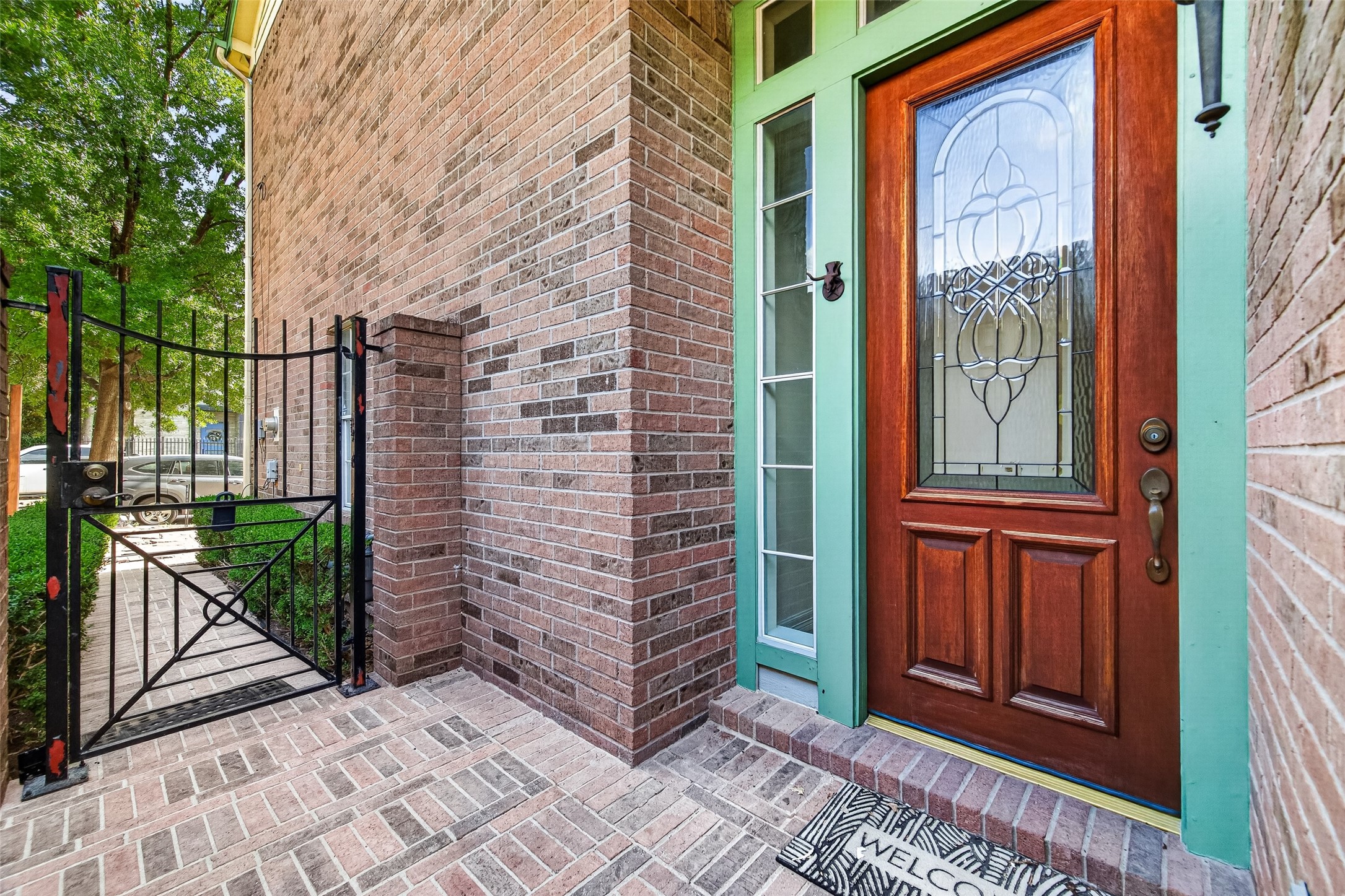 3619 W Clay Street Property Photo 2