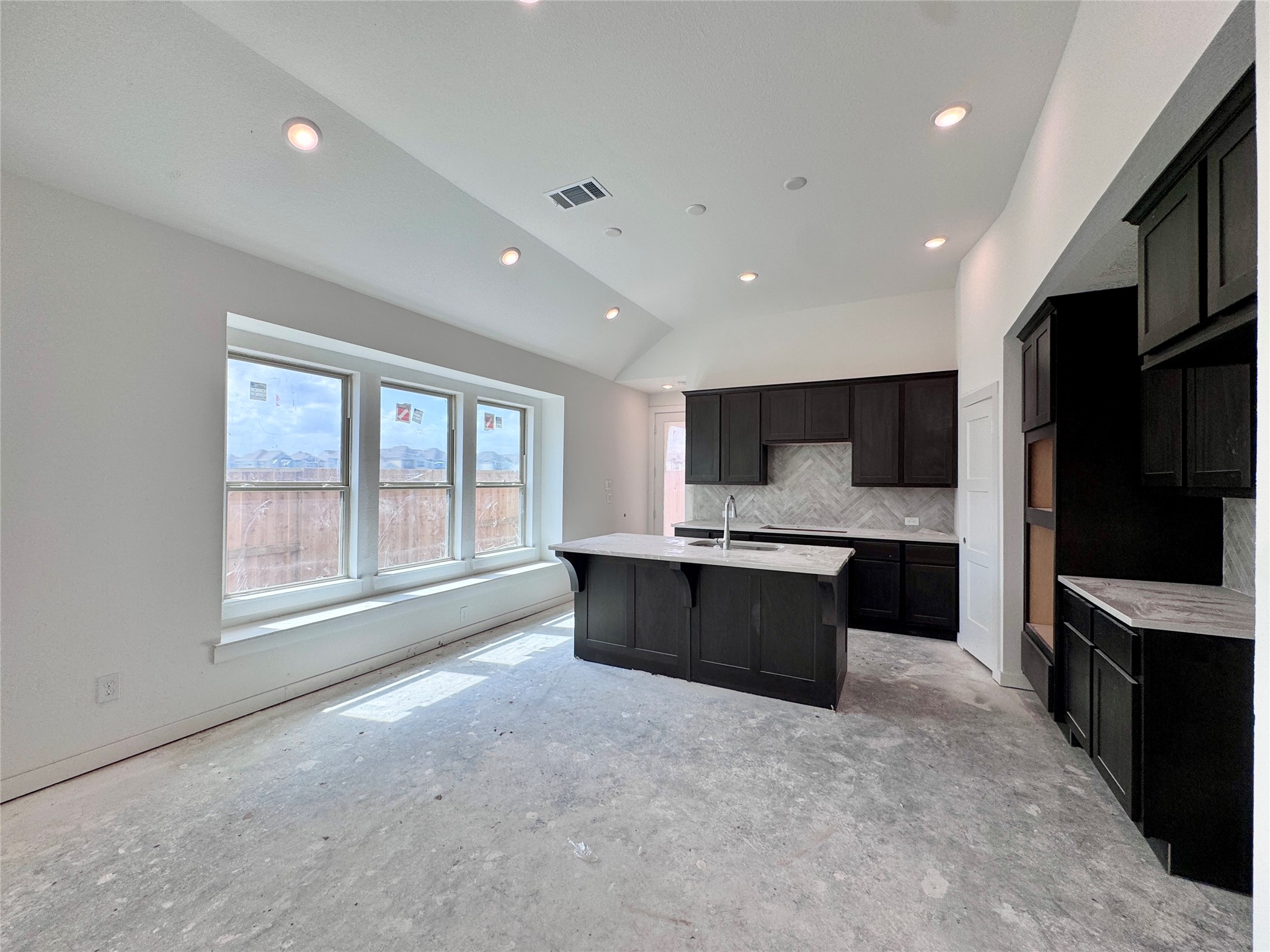 5331 Murillo Drive Property Photo 13