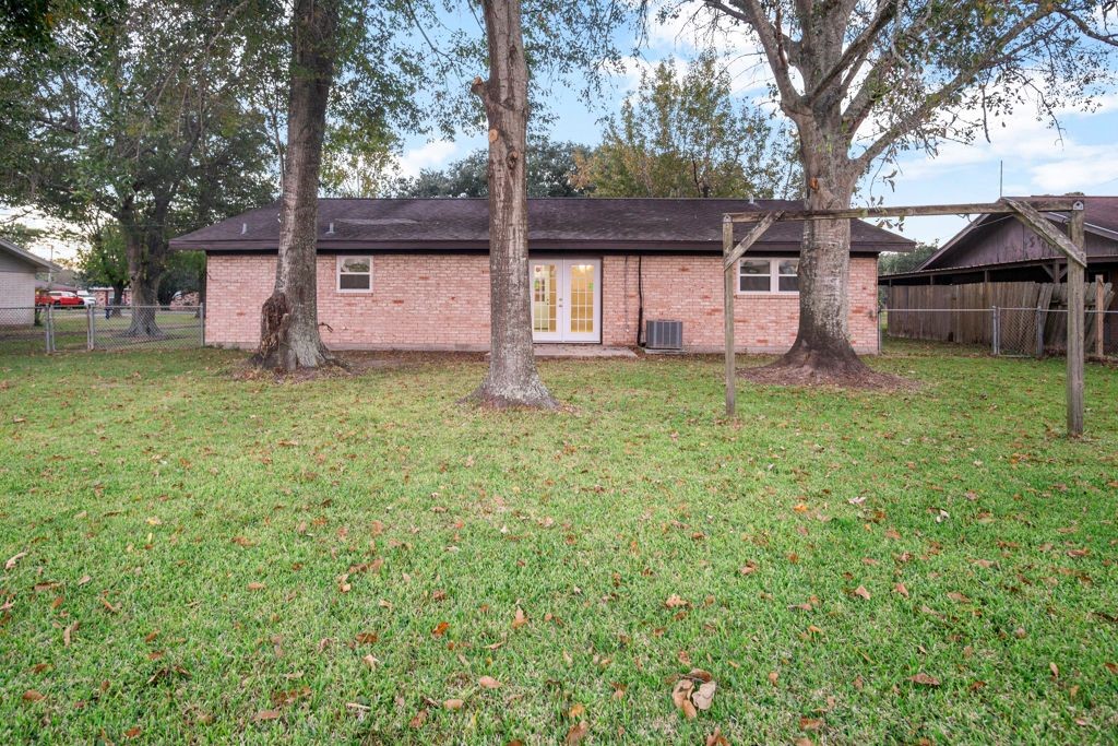 1347 E Palm Drive Property Photo 24