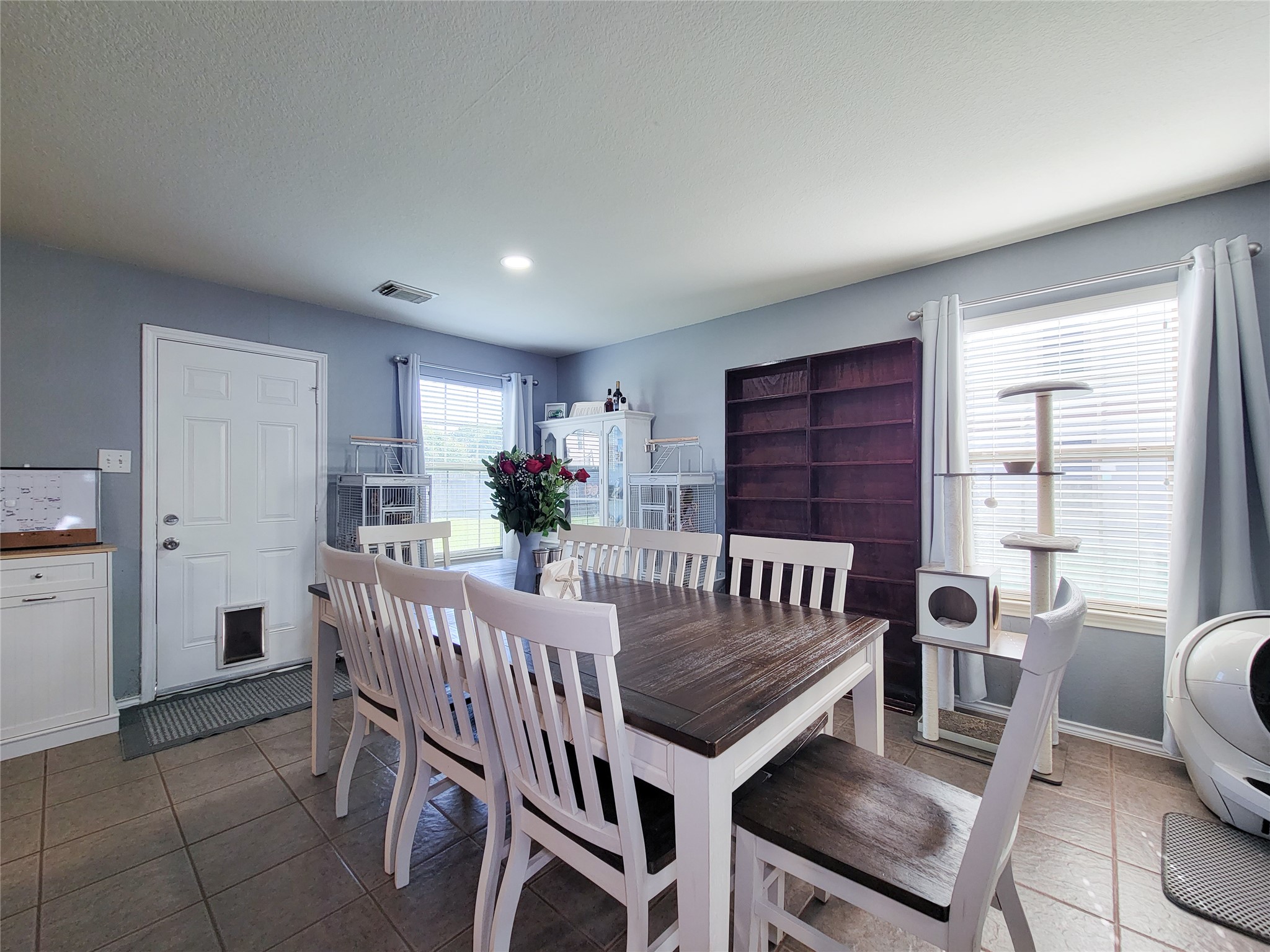 18235 Valebluff Lane Property Photo 8