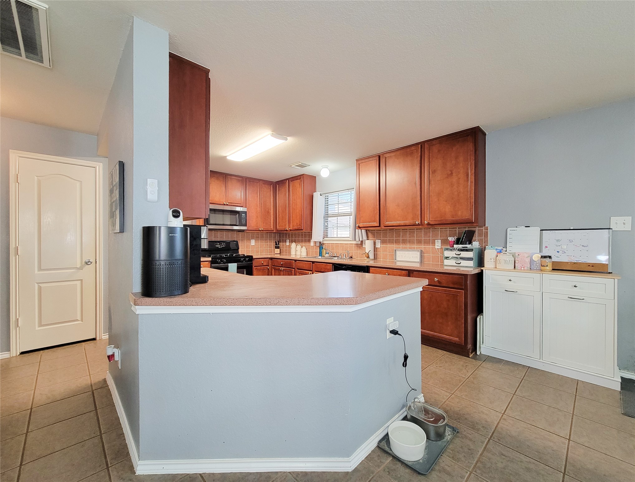 18235 Valebluff Lane Property Photo 9
