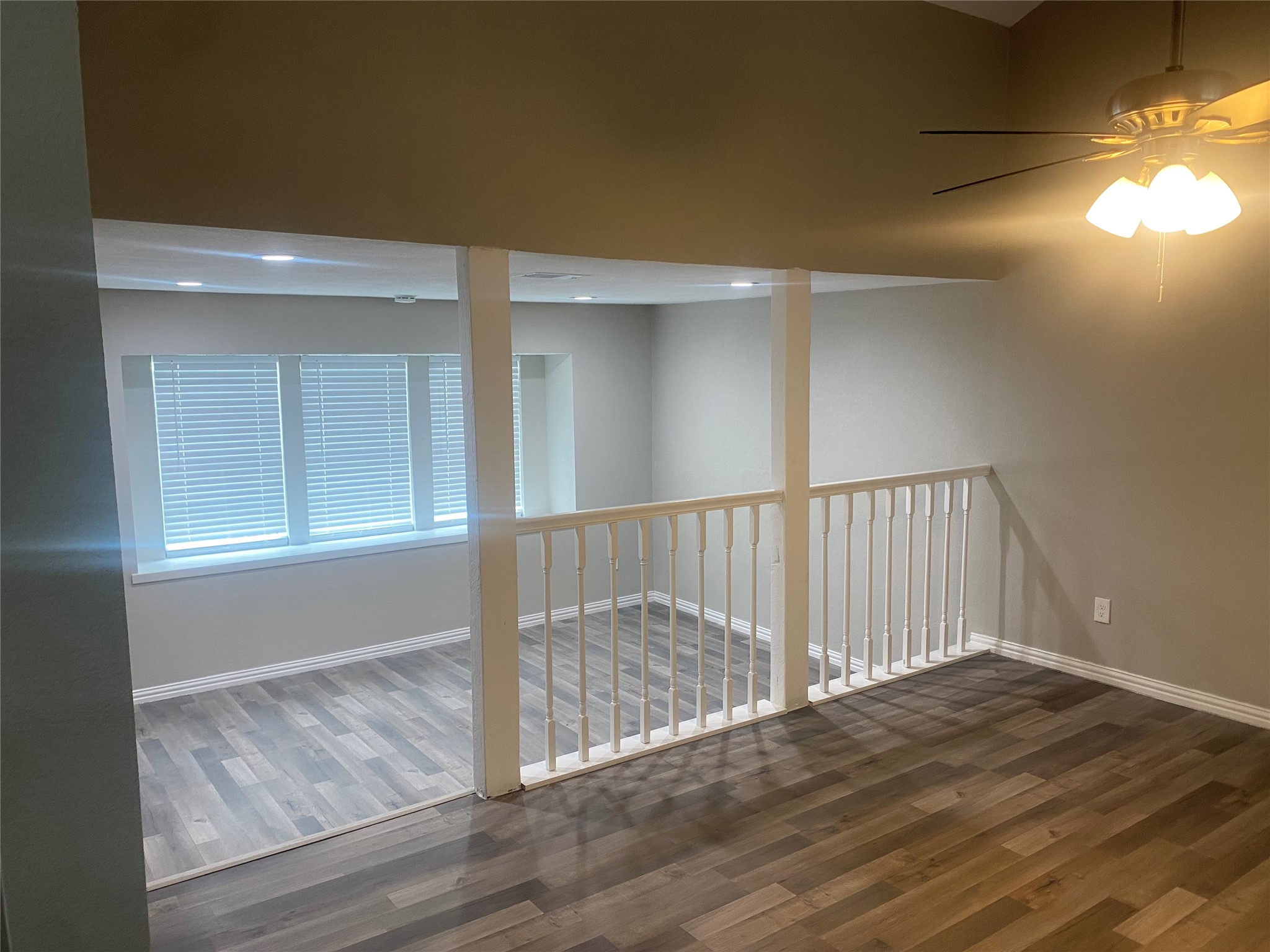 15907 Inwood Lane Property Photo 5