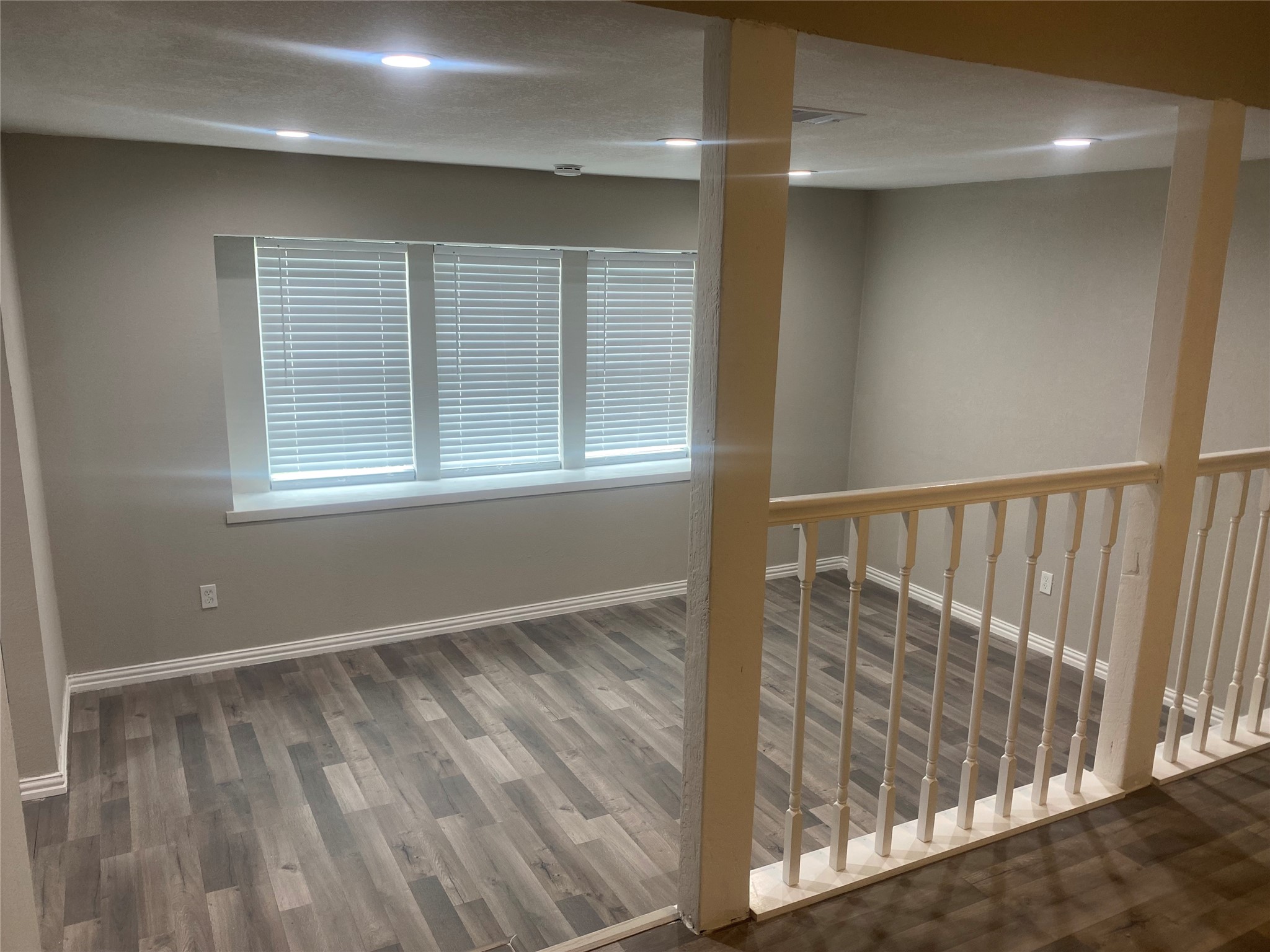 15907 Inwood Lane Property Photo 6