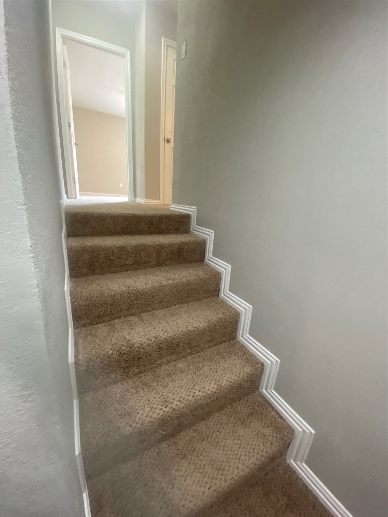 15907 Inwood Lane Property Photo 15