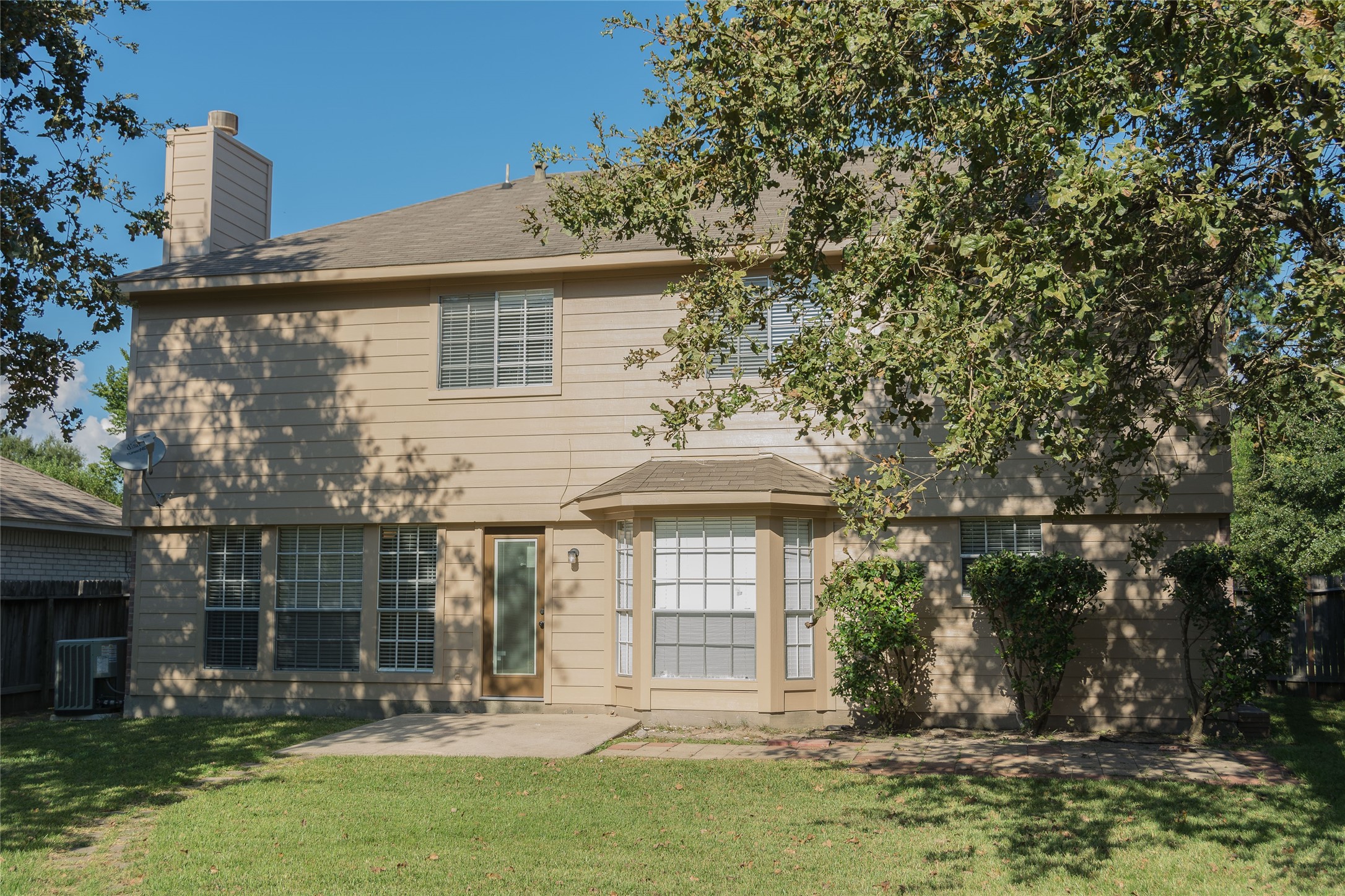 25727 Bearborough Drive Property Photo 3