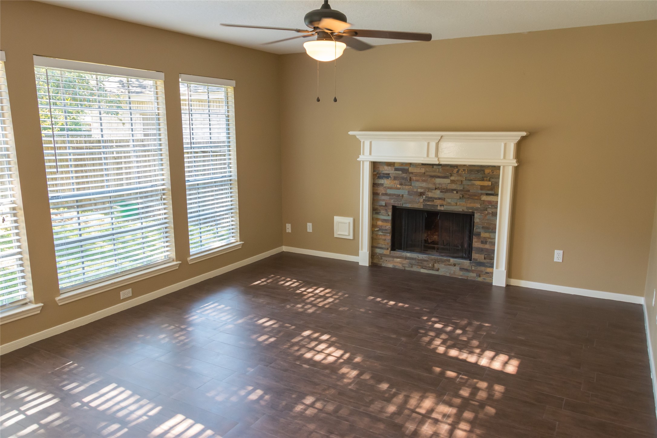 25727 Bearborough Drive Property Photo 10