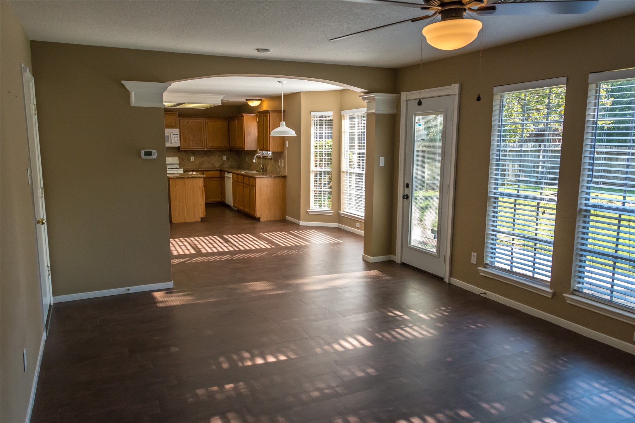 25727 Bearborough Drive Property Photo 11