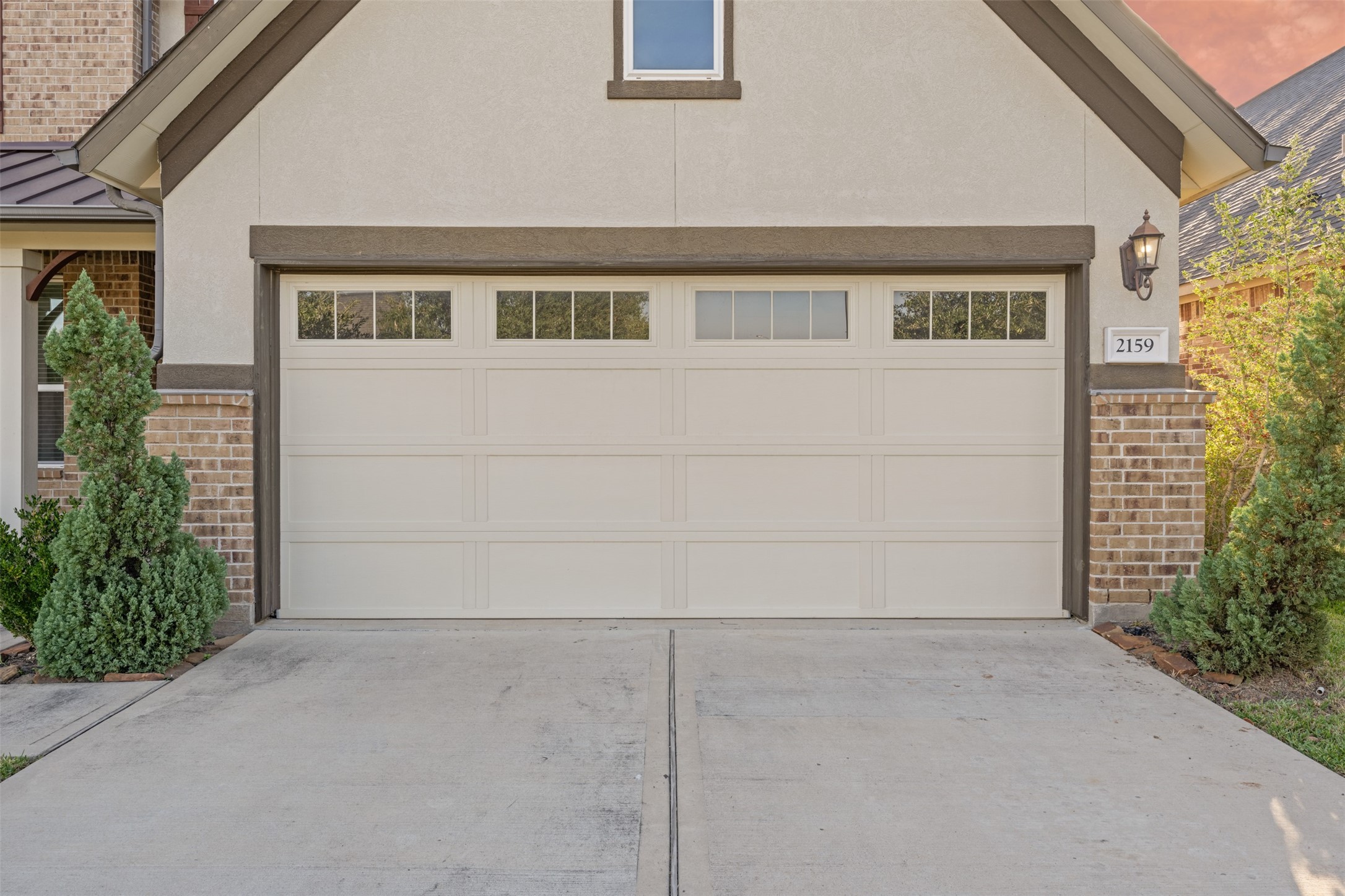 2159 Blossomcrown Drive Property Photo 4