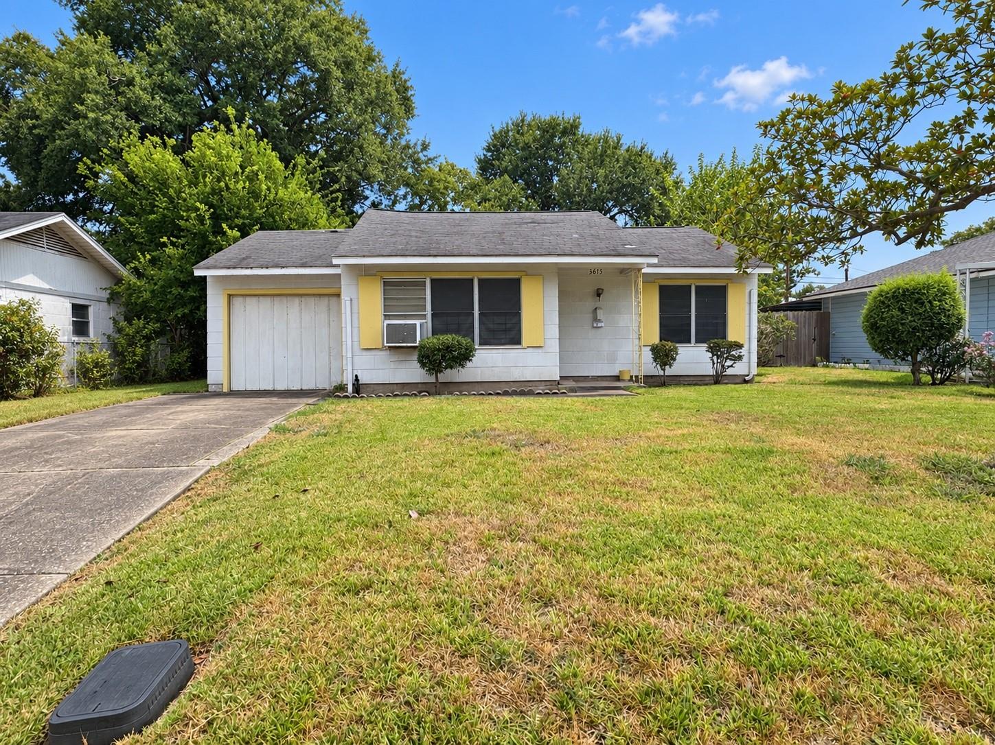 3615 Alsace Street Property Photo 1