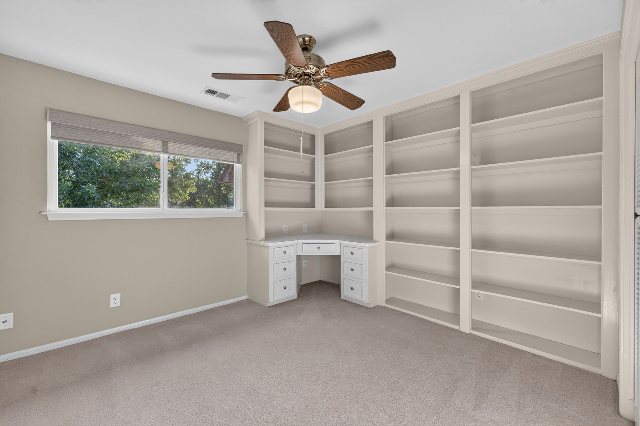 589 Brandon Road Property Photo 27