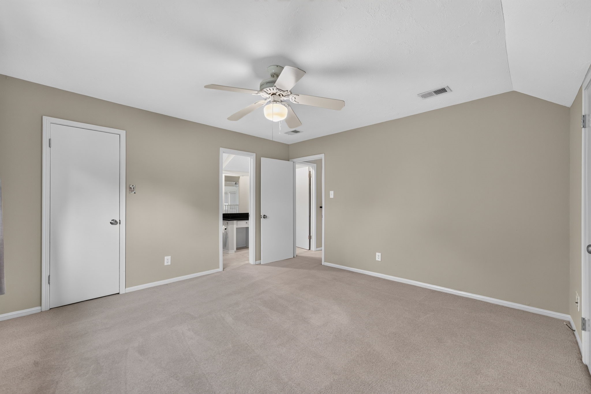 589 Brandon Road Property Photo 32