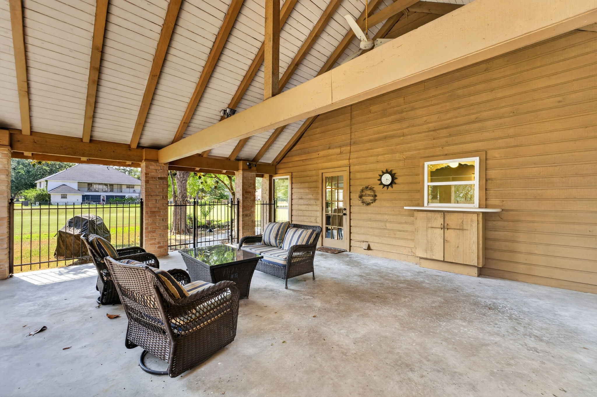 589 Brandon Road Property Photo 39
