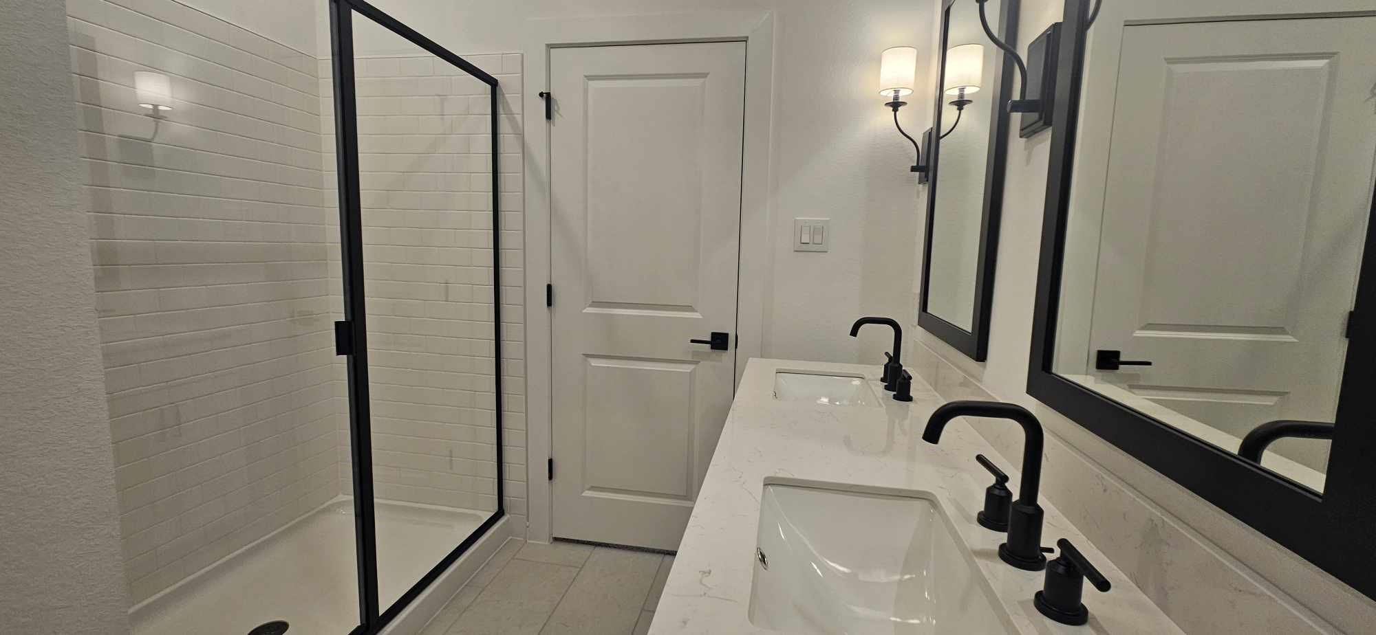 8423 Bay Ridge Circle Property Photo 1