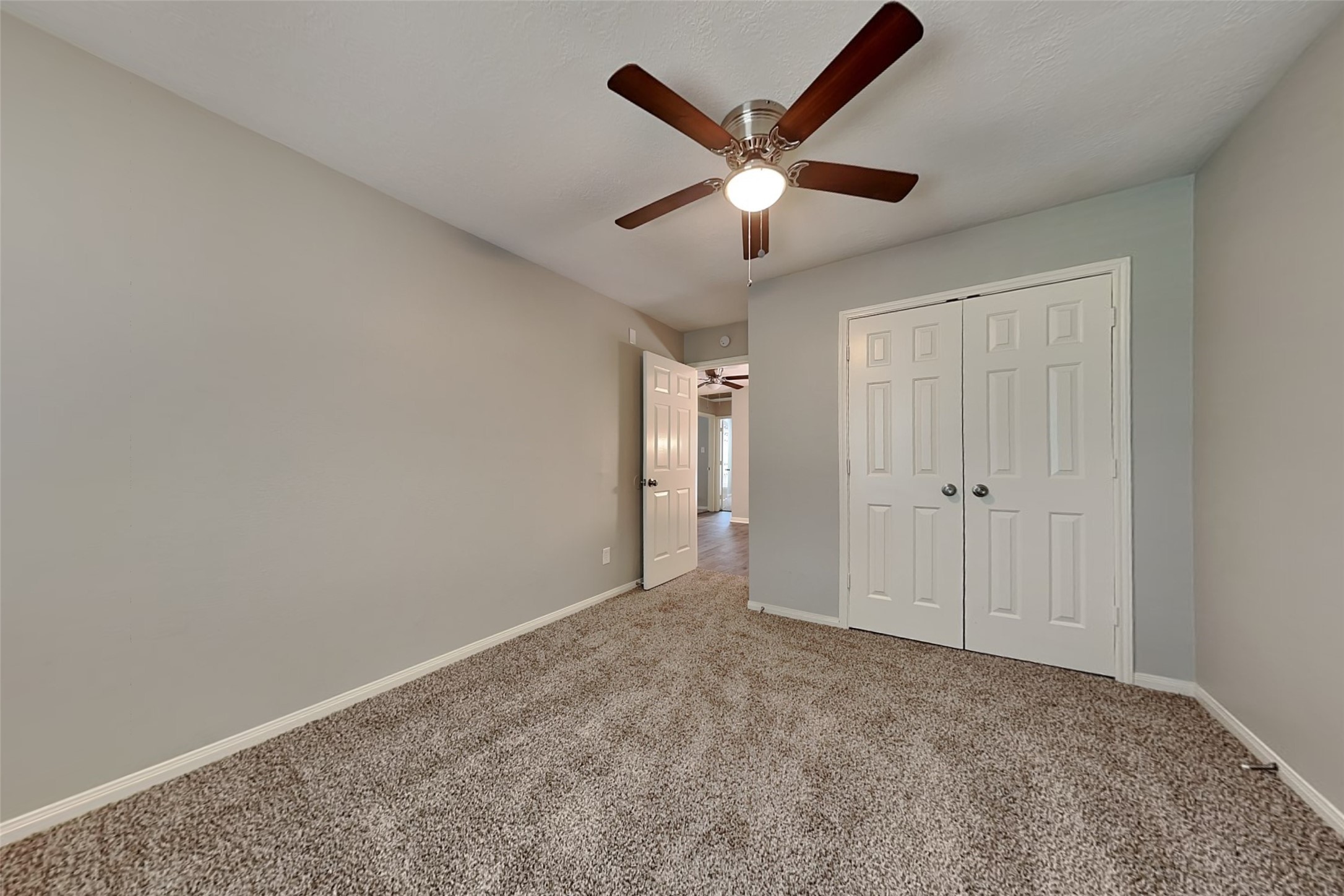 18446 Maple Mill Drive Property Photo 11