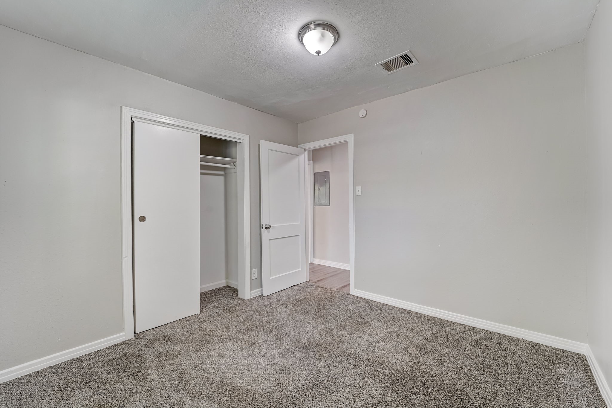 1420 Foreman Street Property Photo 22