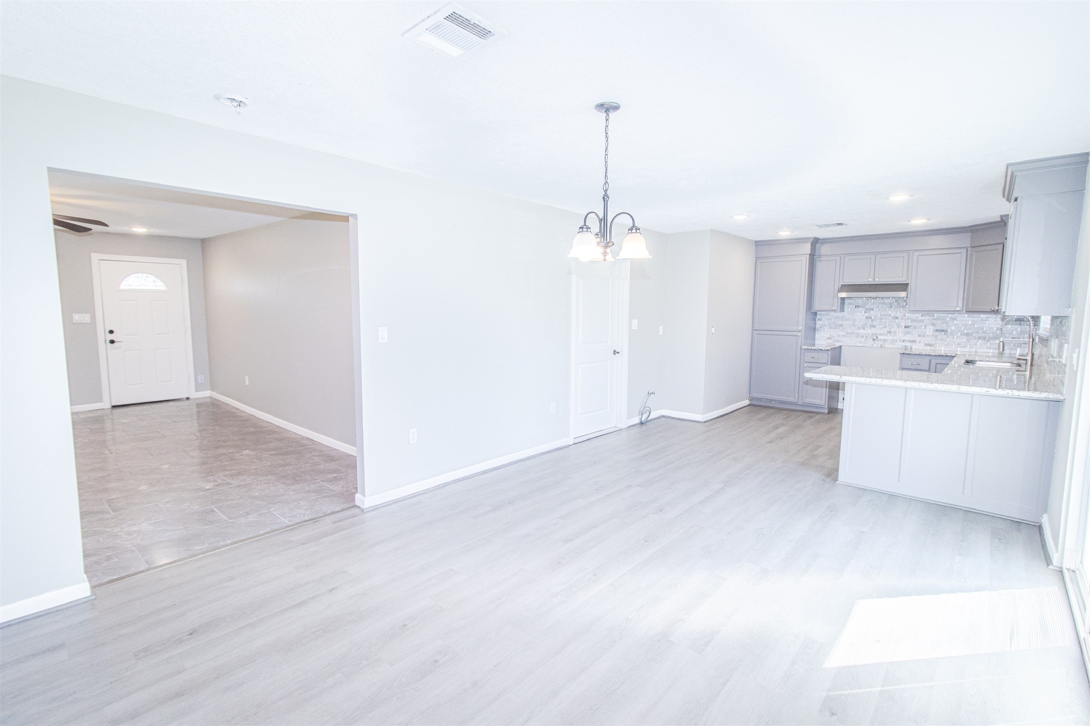 627 West Drive Property Photo 3