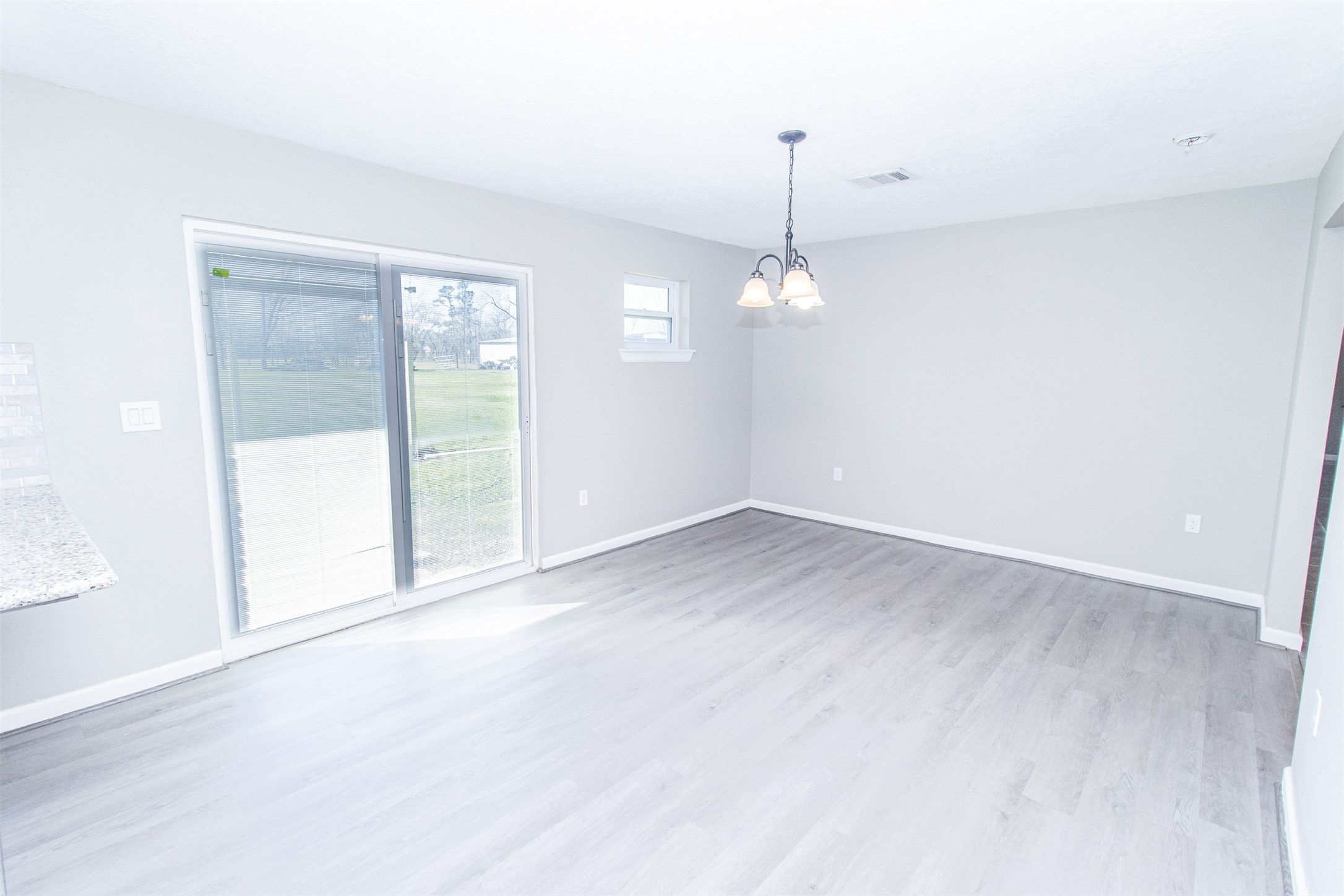 627 West Drive Property Photo 10