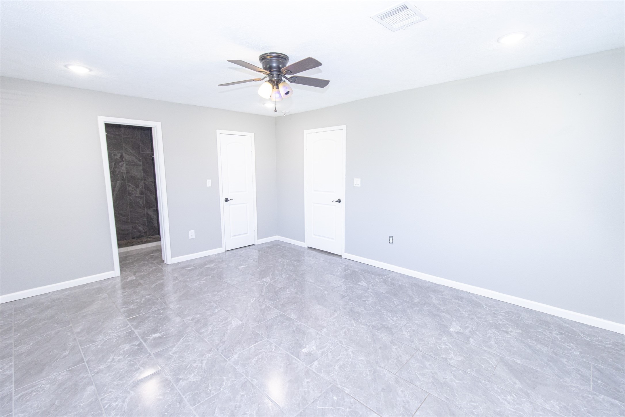 627 West Drive Property Photo 11