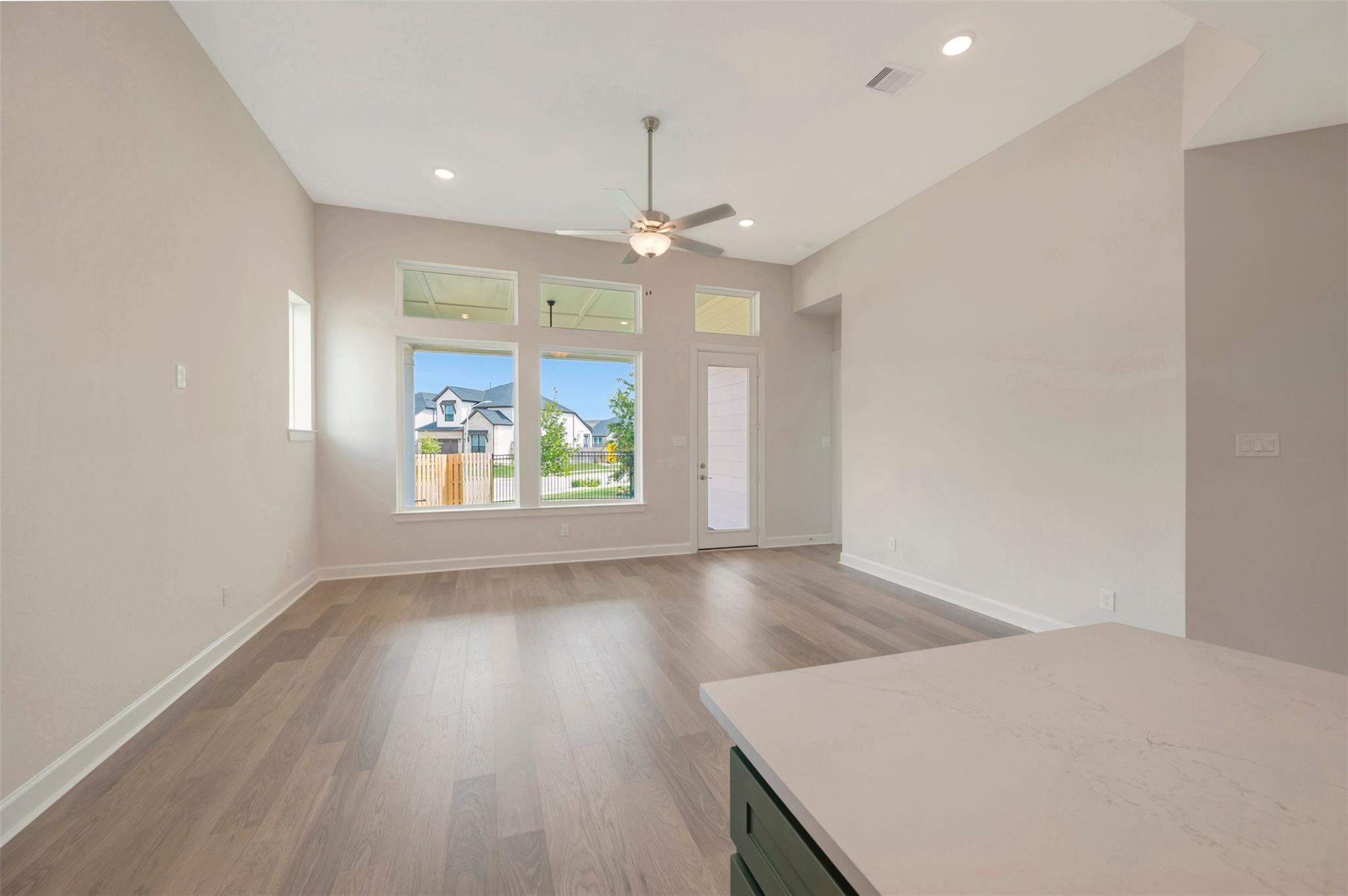 2038 Lobo Court Property Photo 31