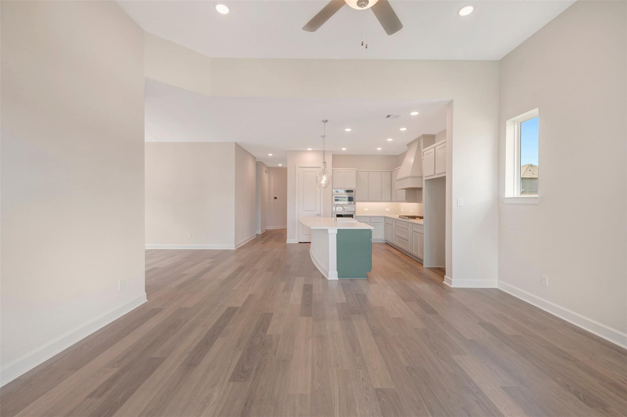 2038 Lobo Court Property Photo 33