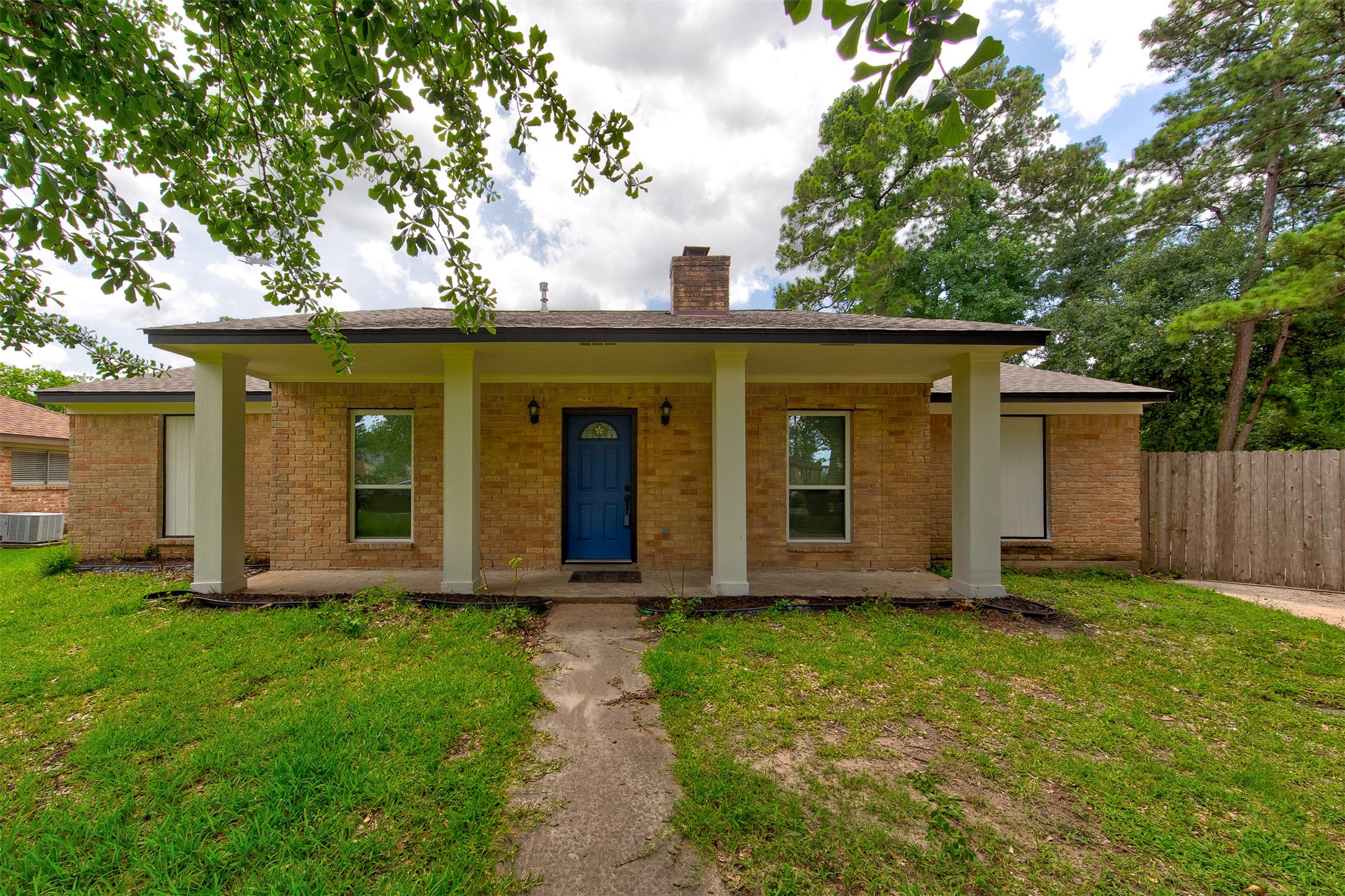 20106 Salzburg Lane Property Photo 2