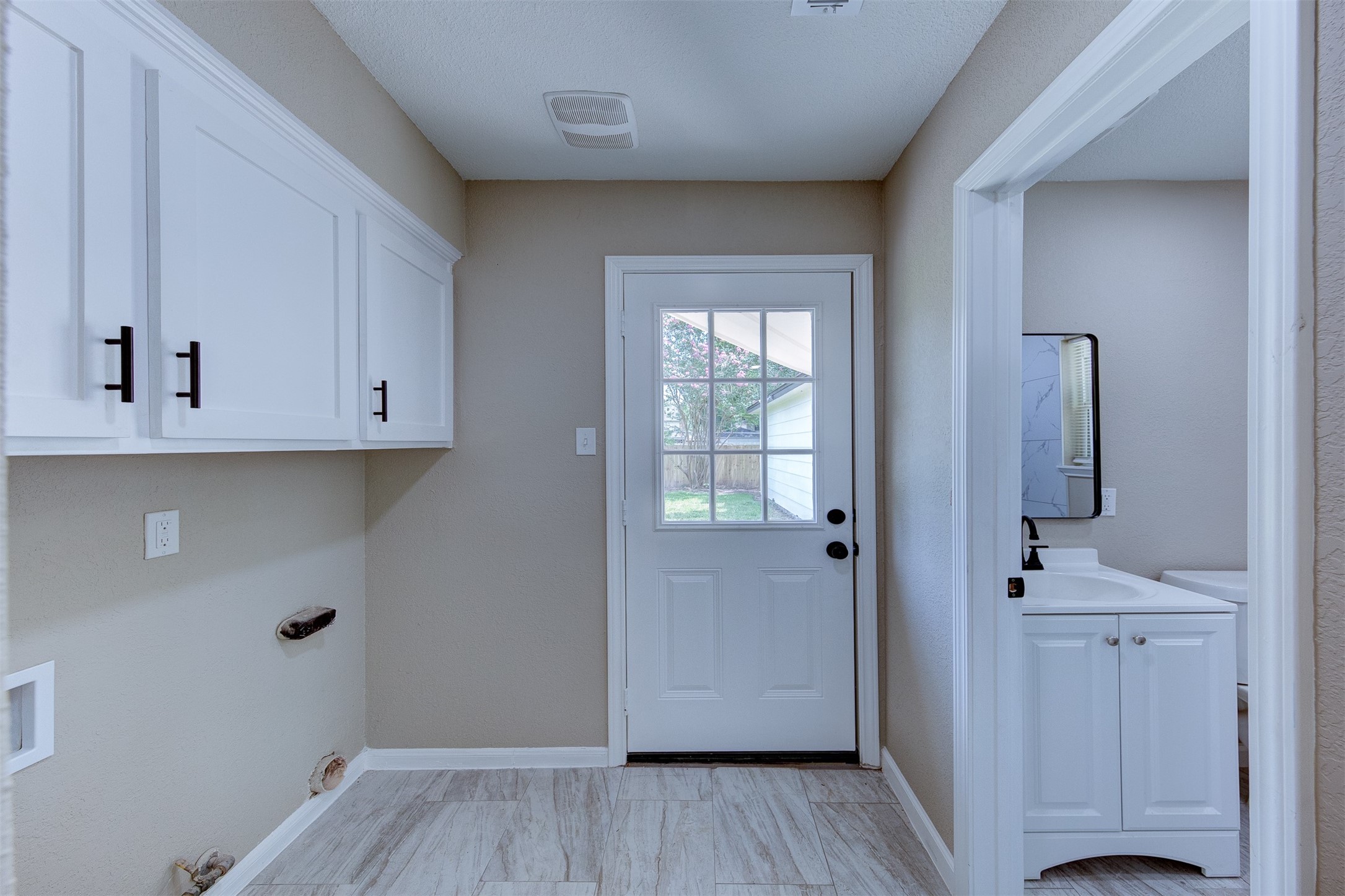 20106 Salzburg Lane Property Photo 12