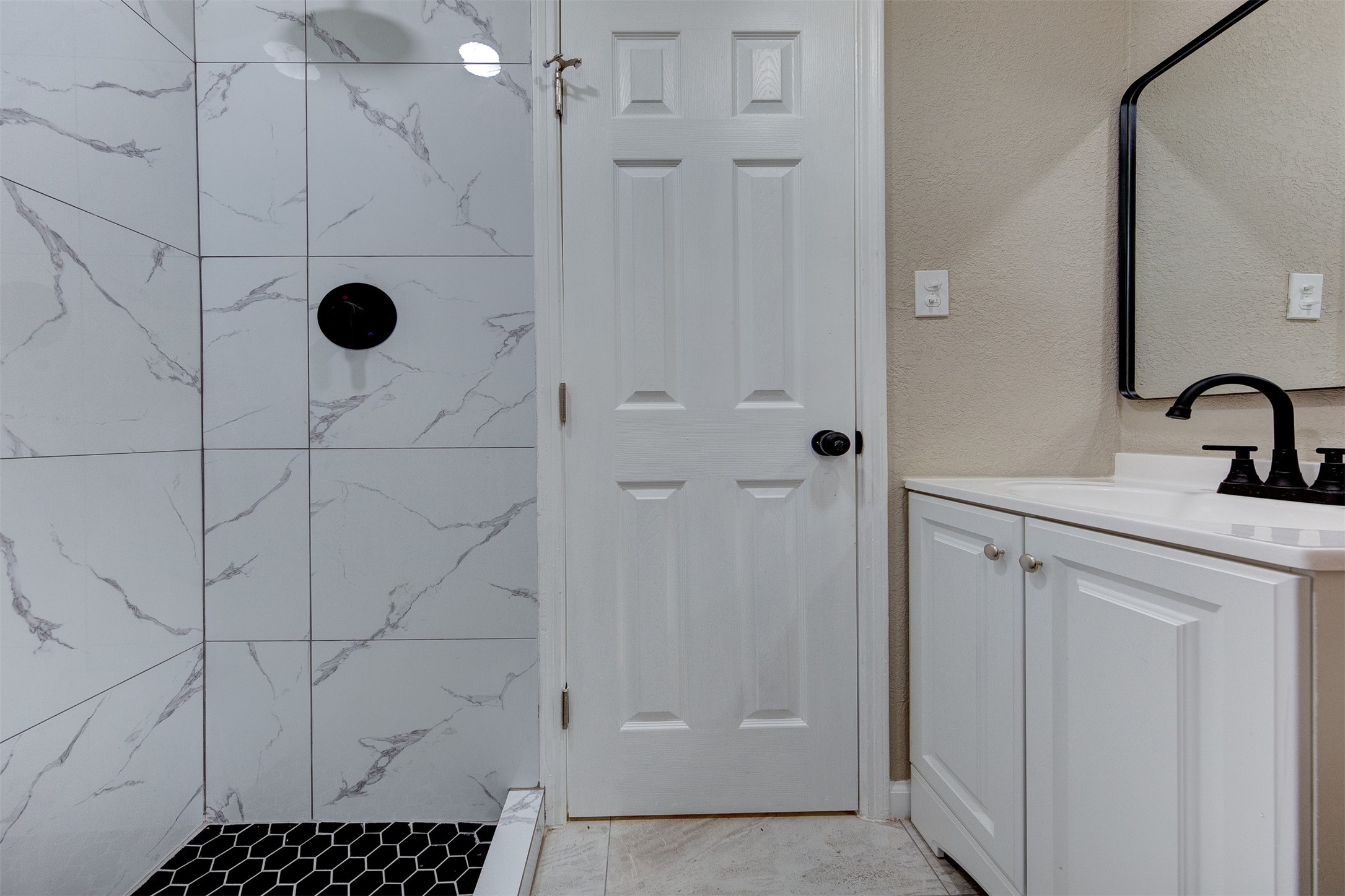20106 Salzburg Lane Property Photo 25
