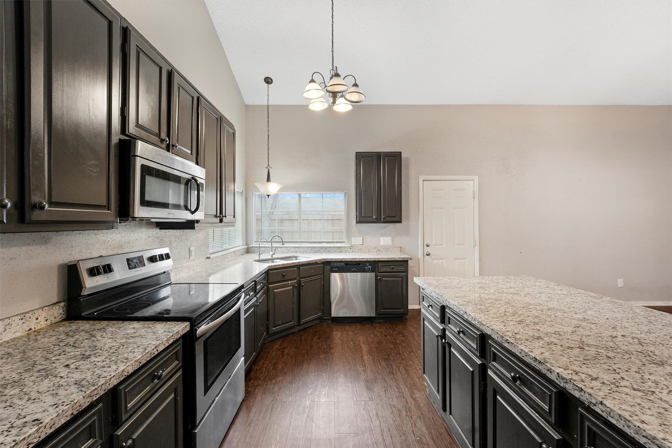 3318 Cannon Pass Property Photo 11