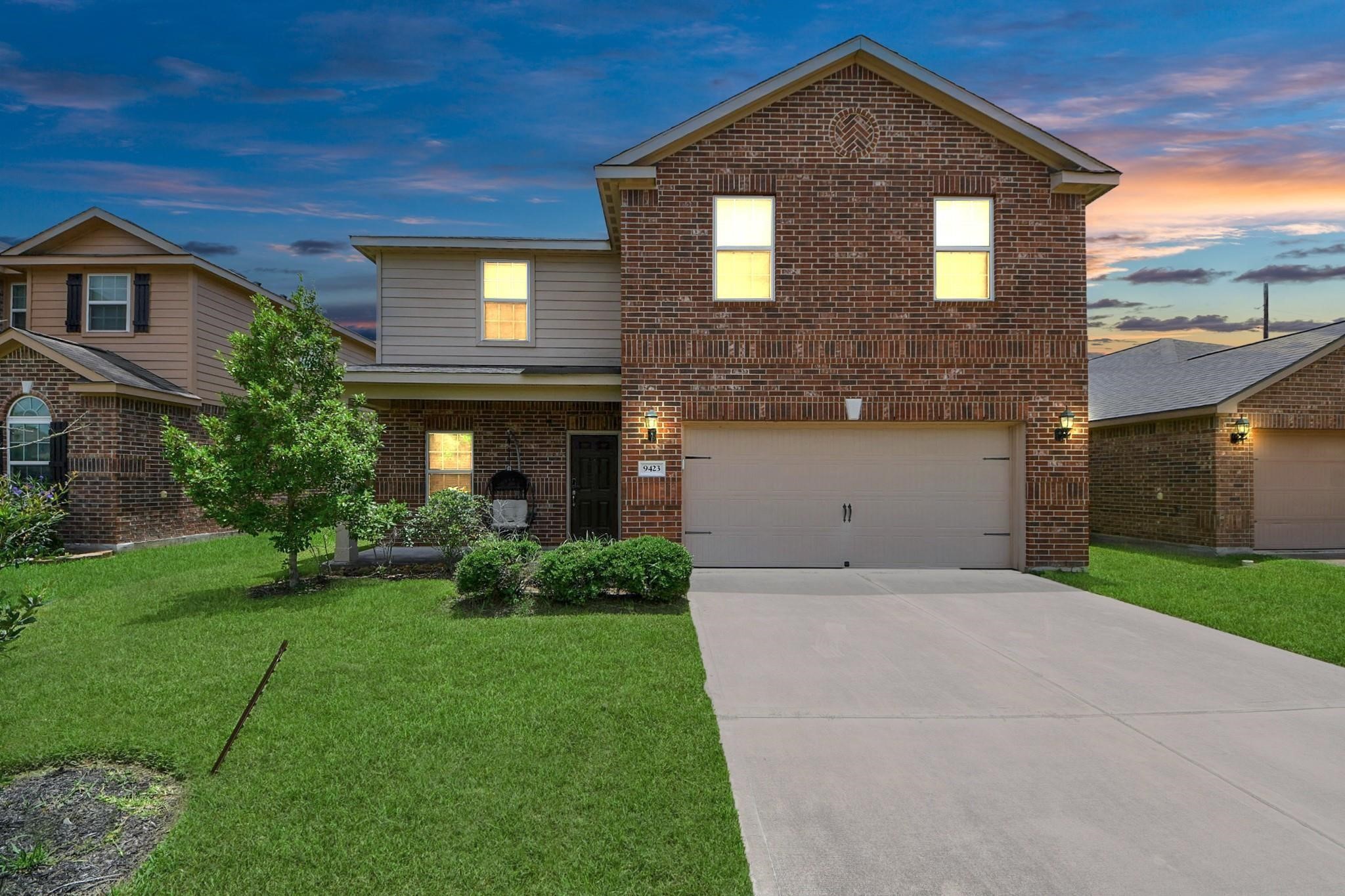 9423 Grand Spark Drive Property Photo 1