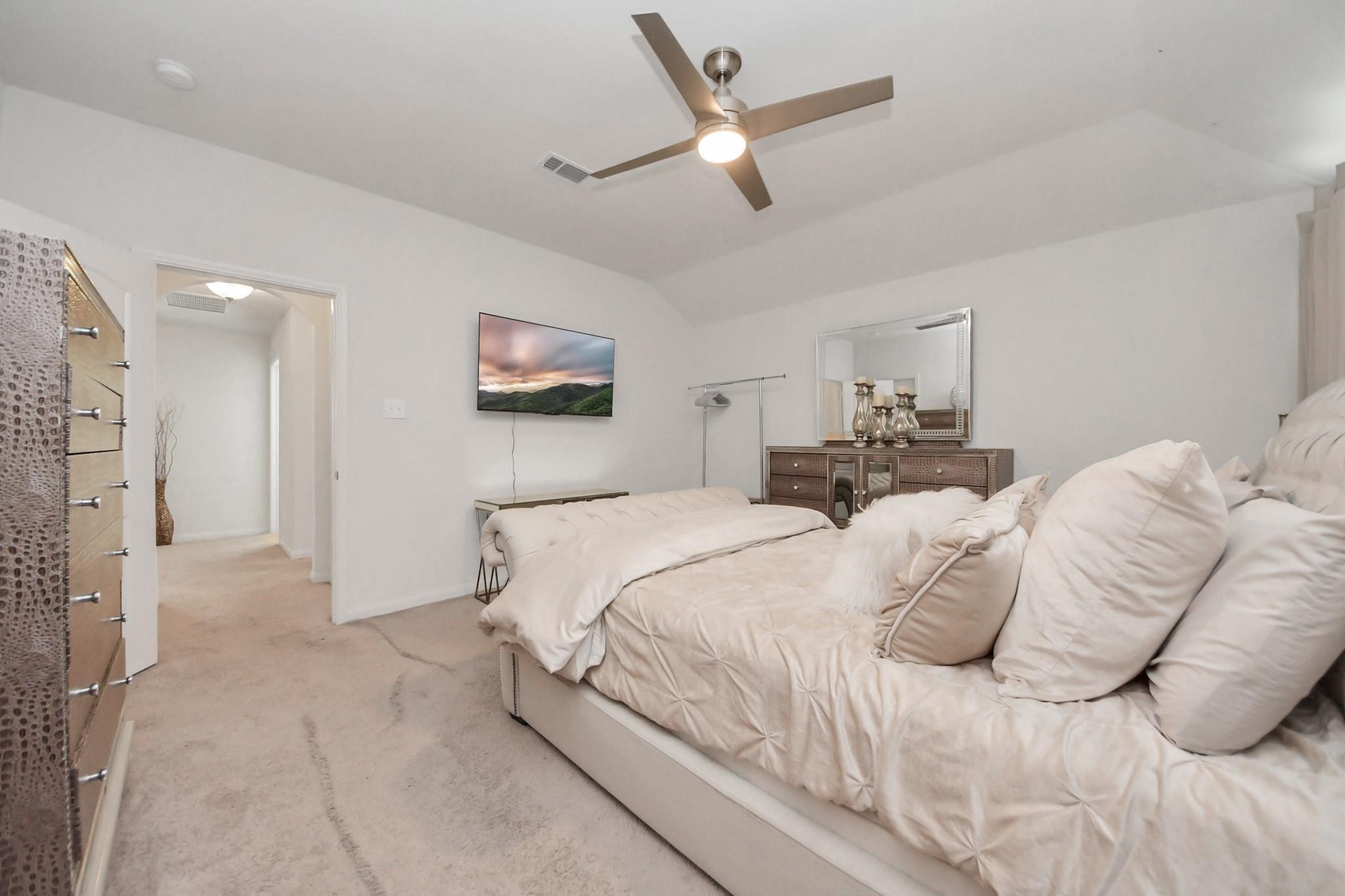 9423 Grand Spark Drive Property Photo 14