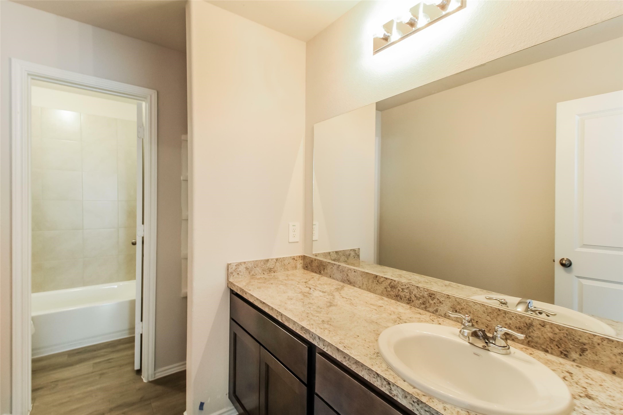 2509 Coho Property Photo 9