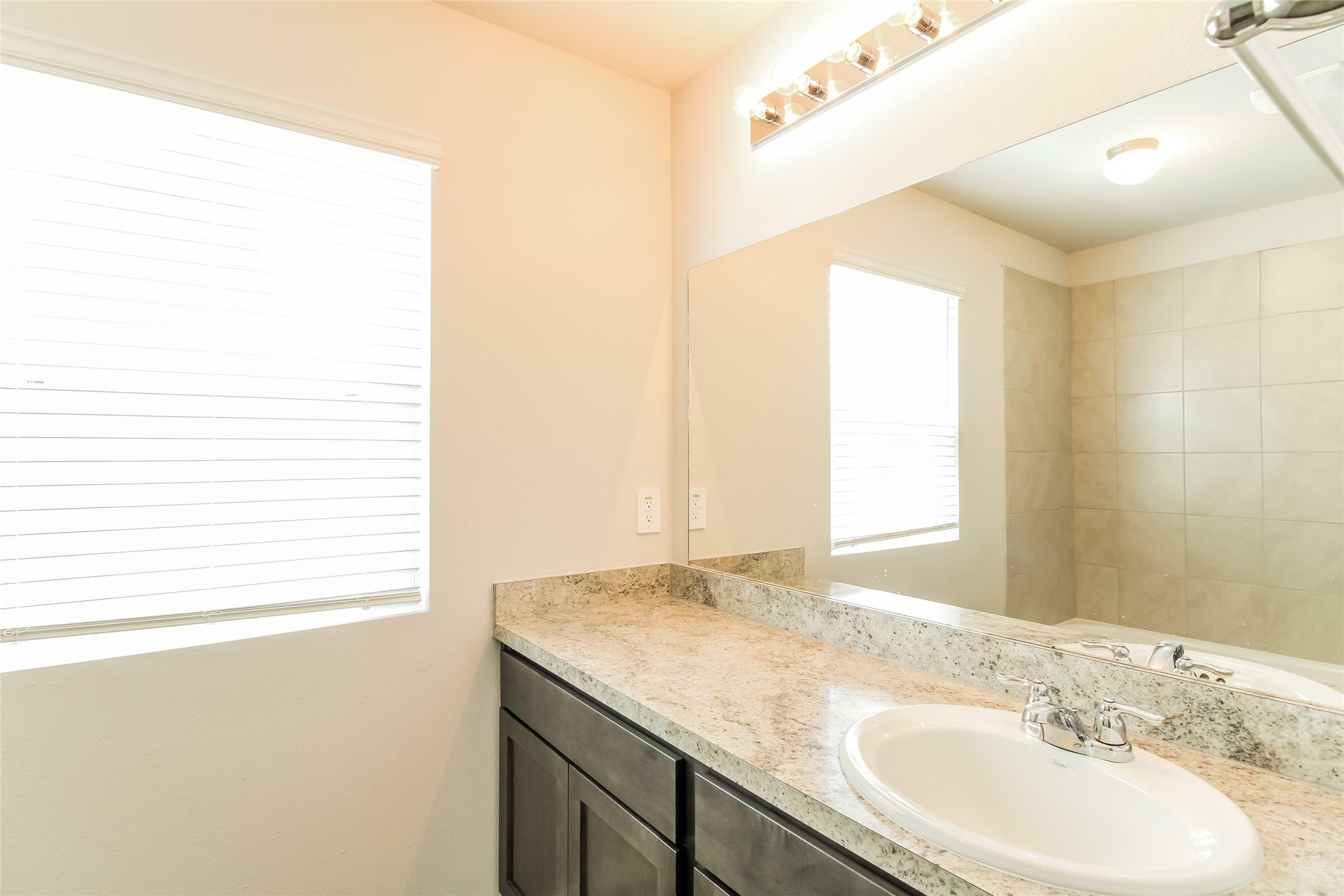 2509 Coho Property Photo 10