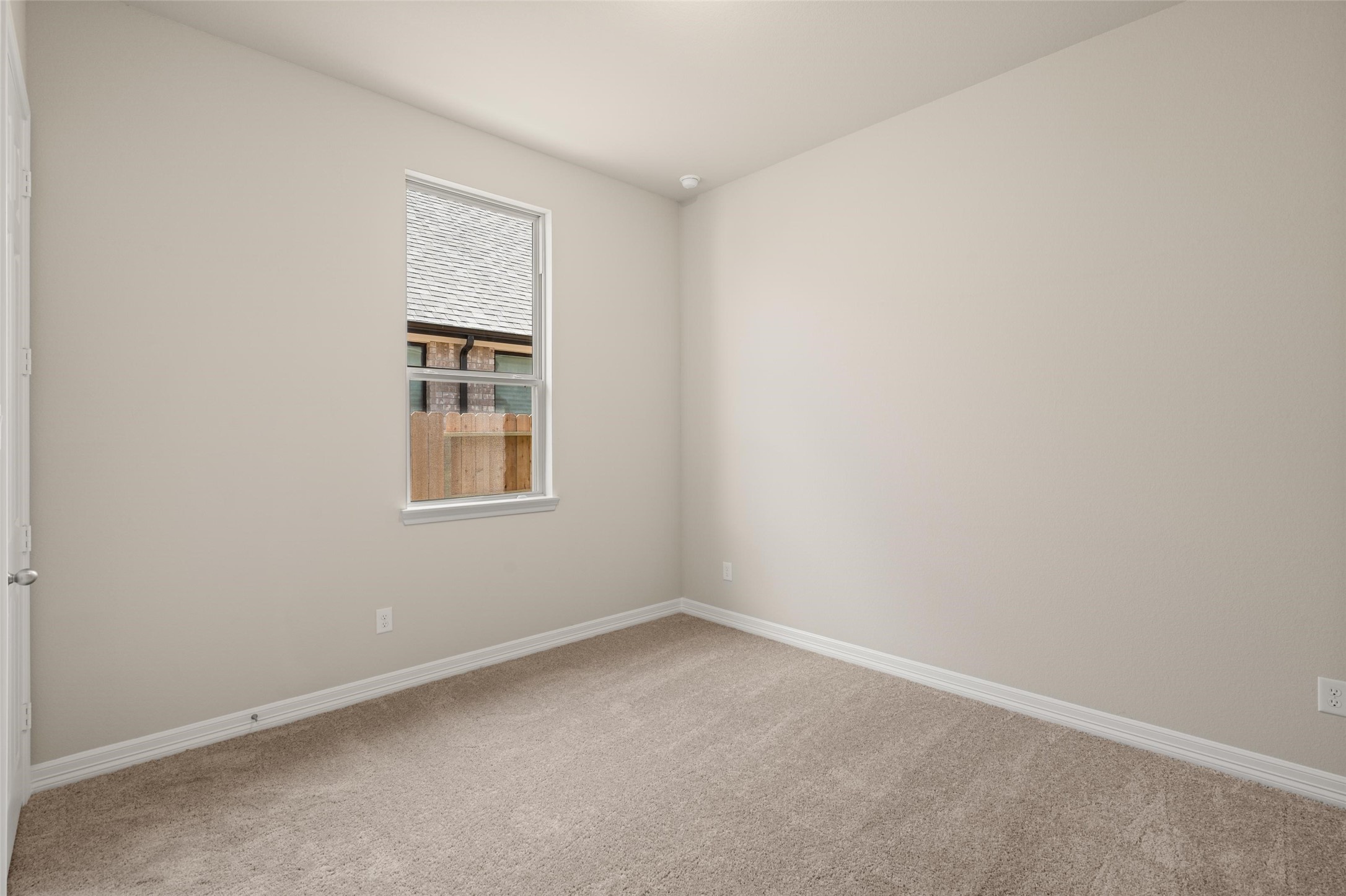 2093 Graham Way Property Photo 16