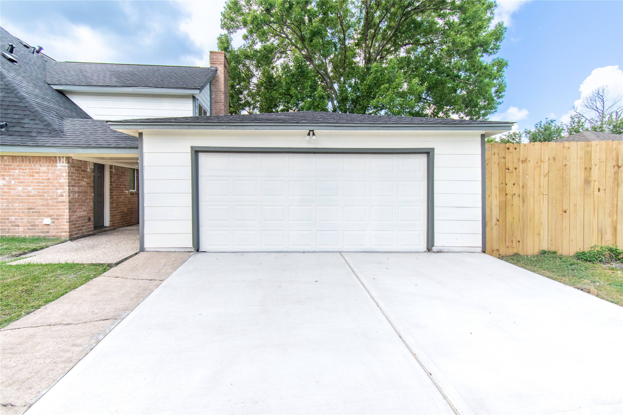 15202 La Paloma Drive Property Photo 4