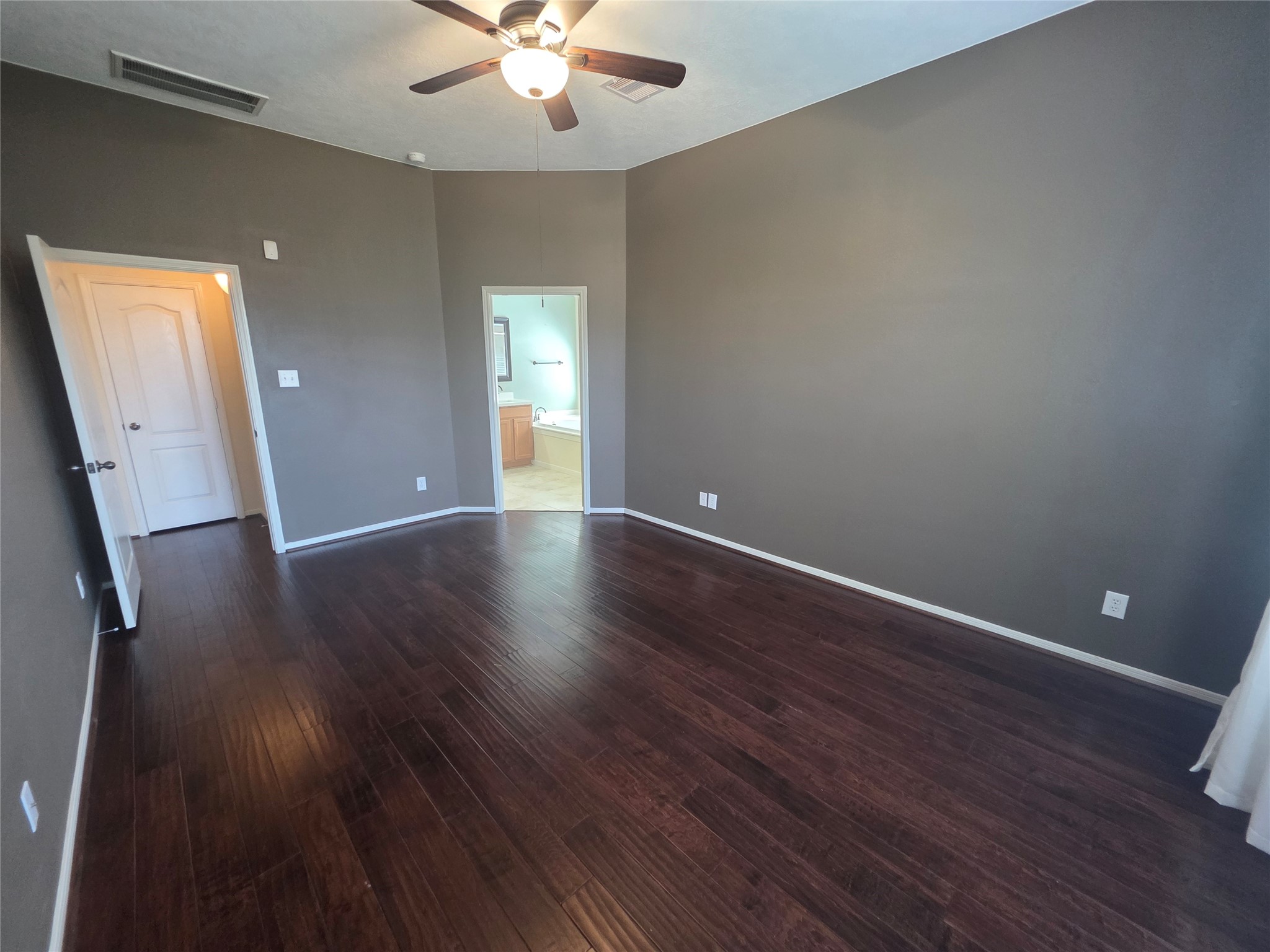 2954 Smokey Forest Lane Property Photo 13