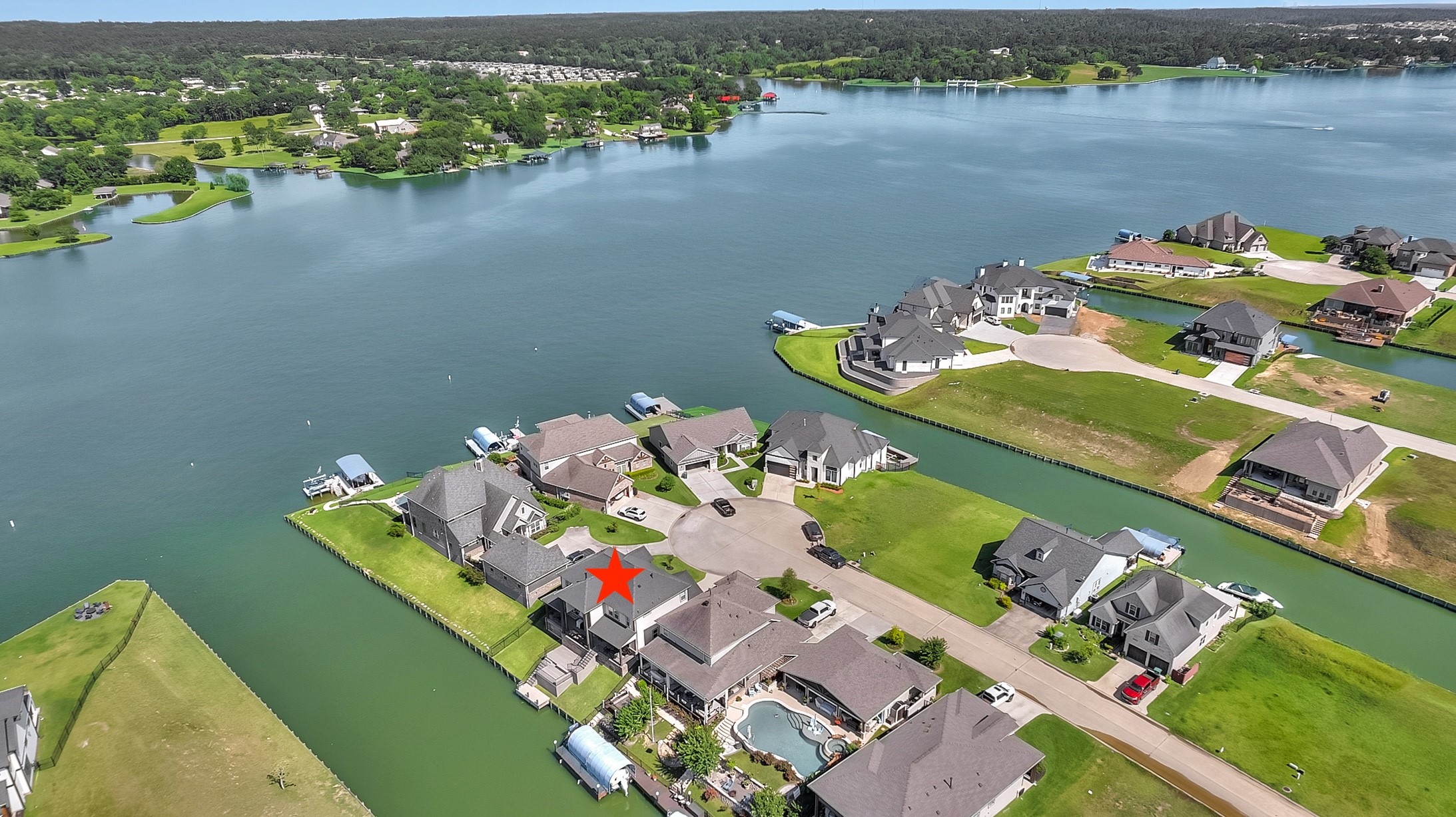 10700 S Lake Mist Lane Property Photo 6