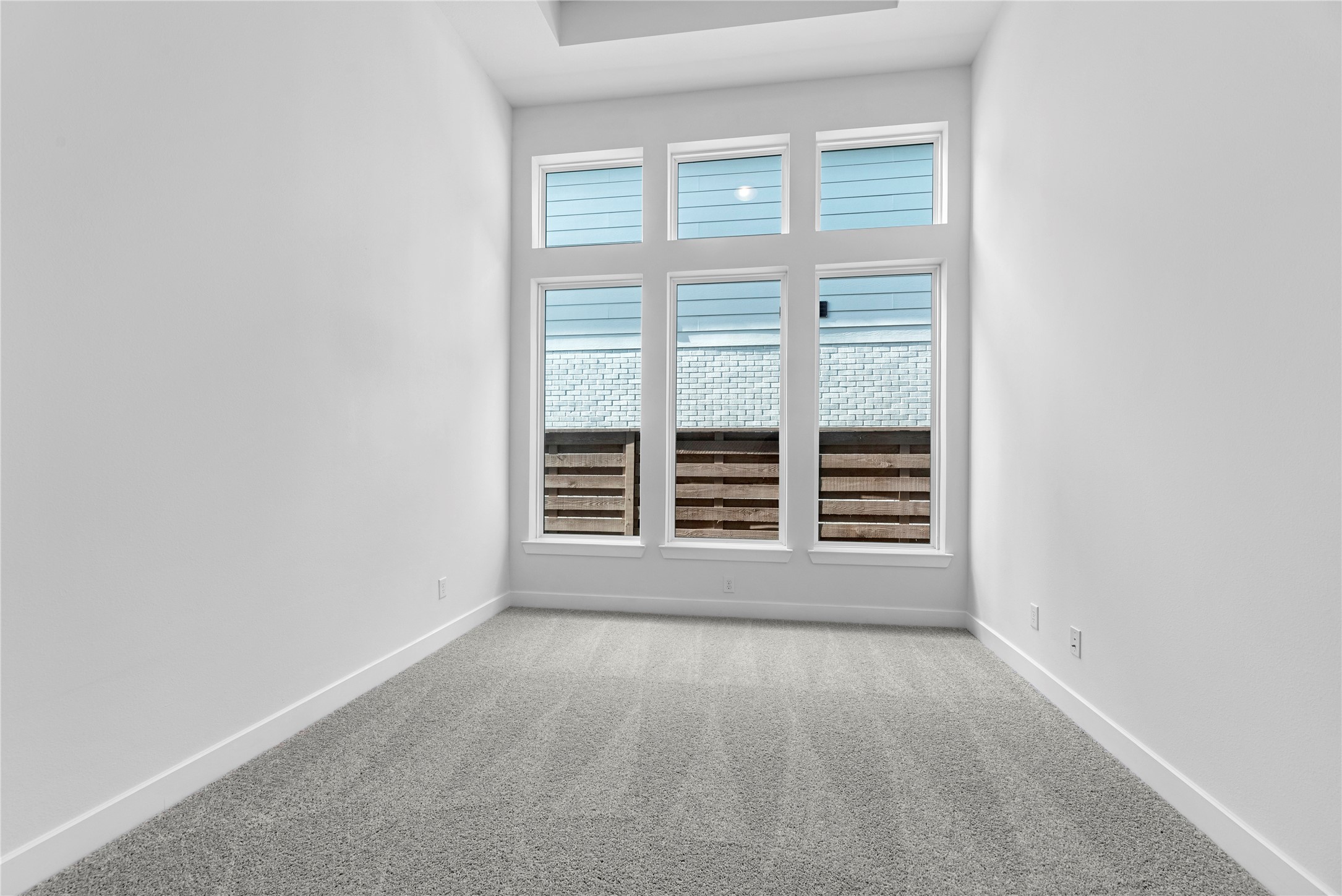 4818 Ara Drive Property Photo 15