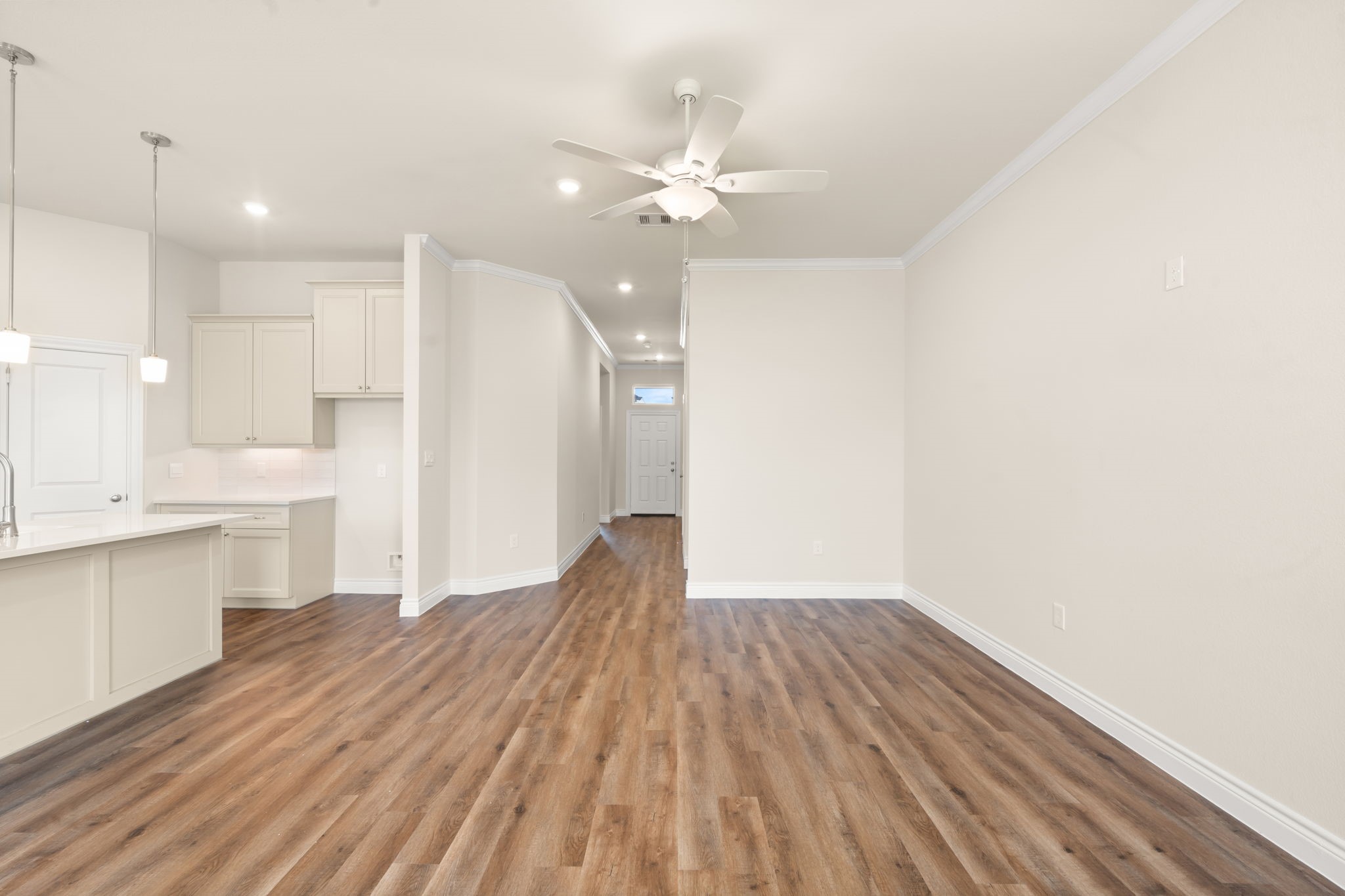 10320 Woodhill Spa Lane Property Photo 6