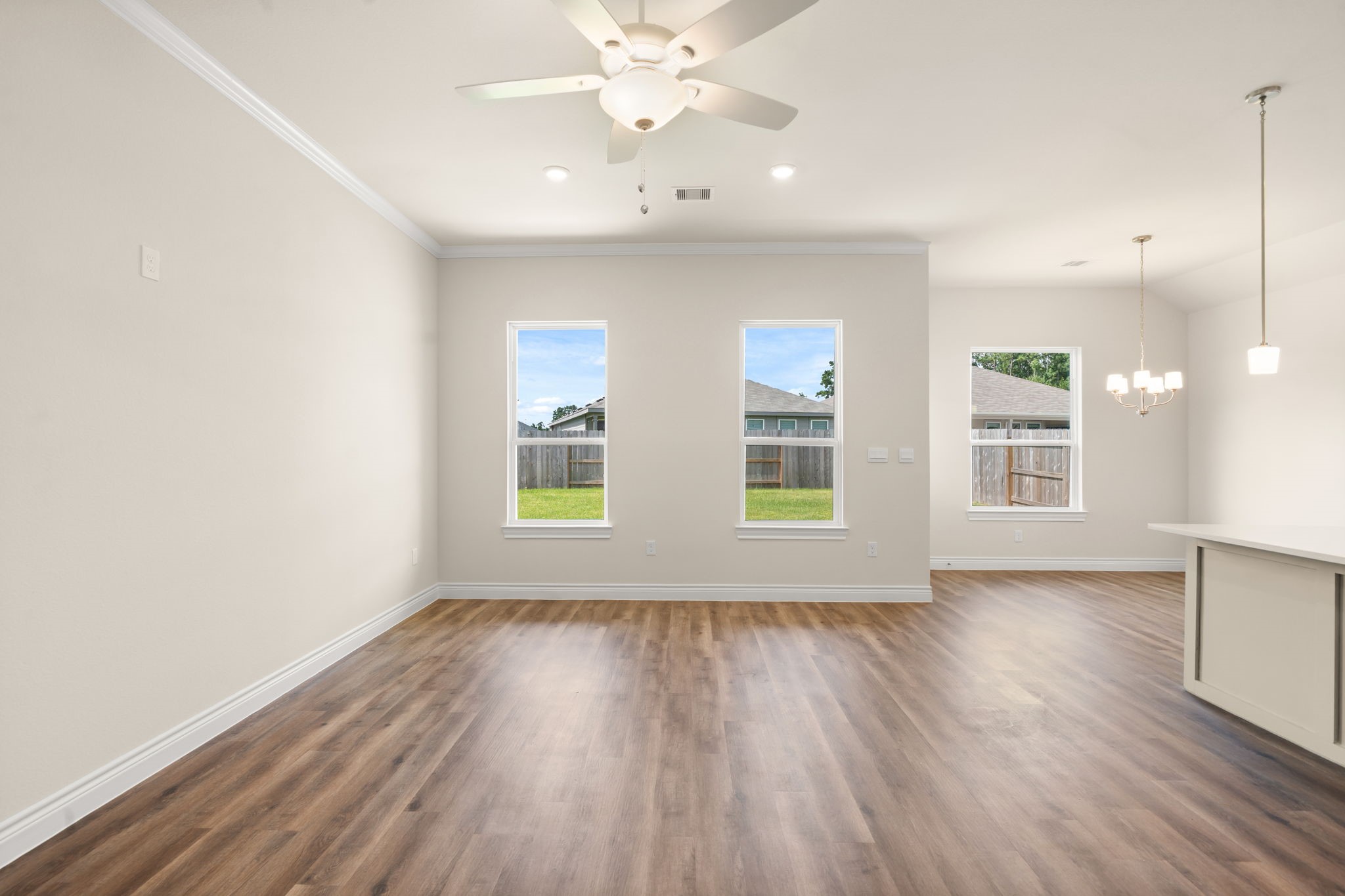 10320 Woodhill Spa Lane Property Photo 7