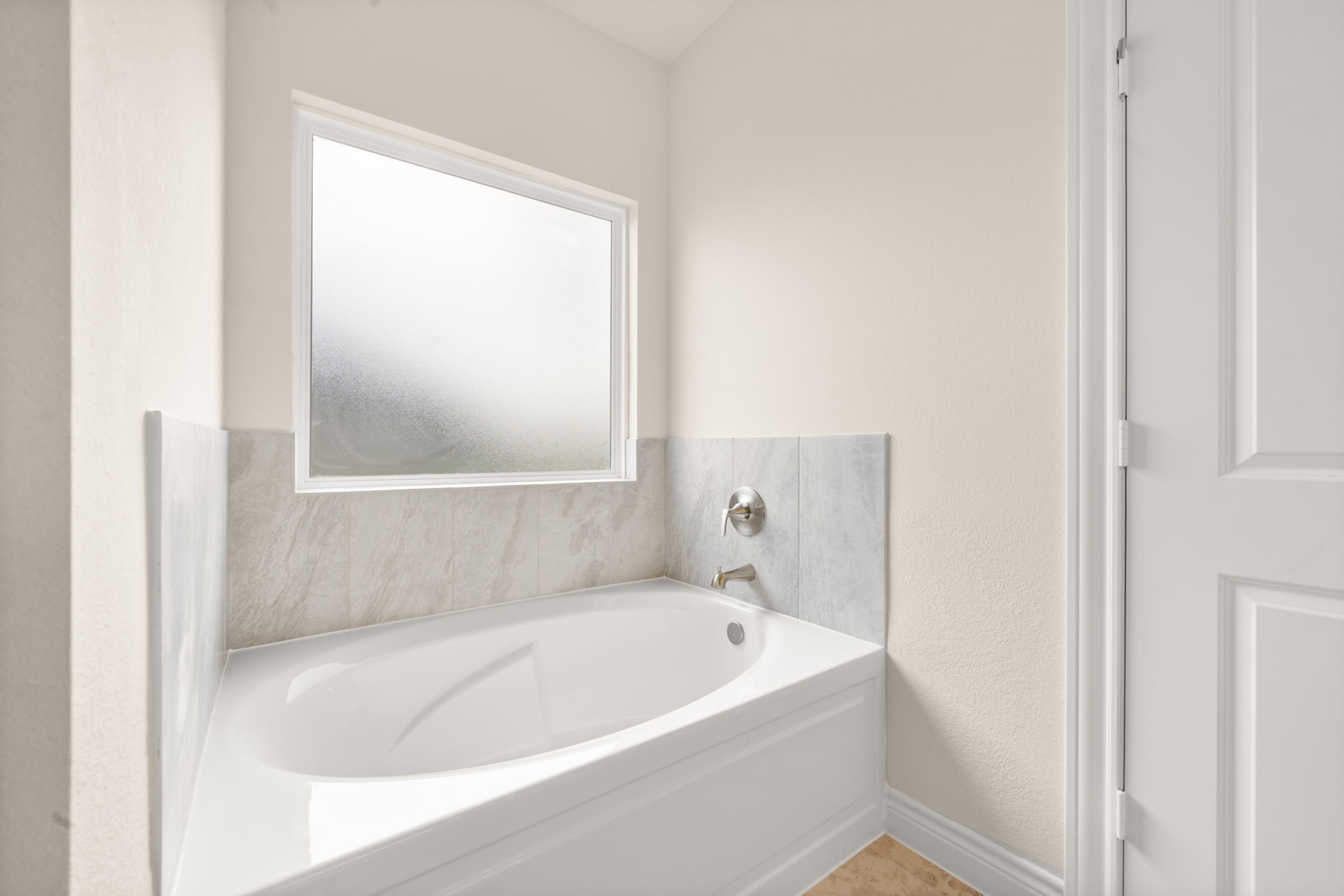 10320 Woodhill Spa Lane Property Photo 14