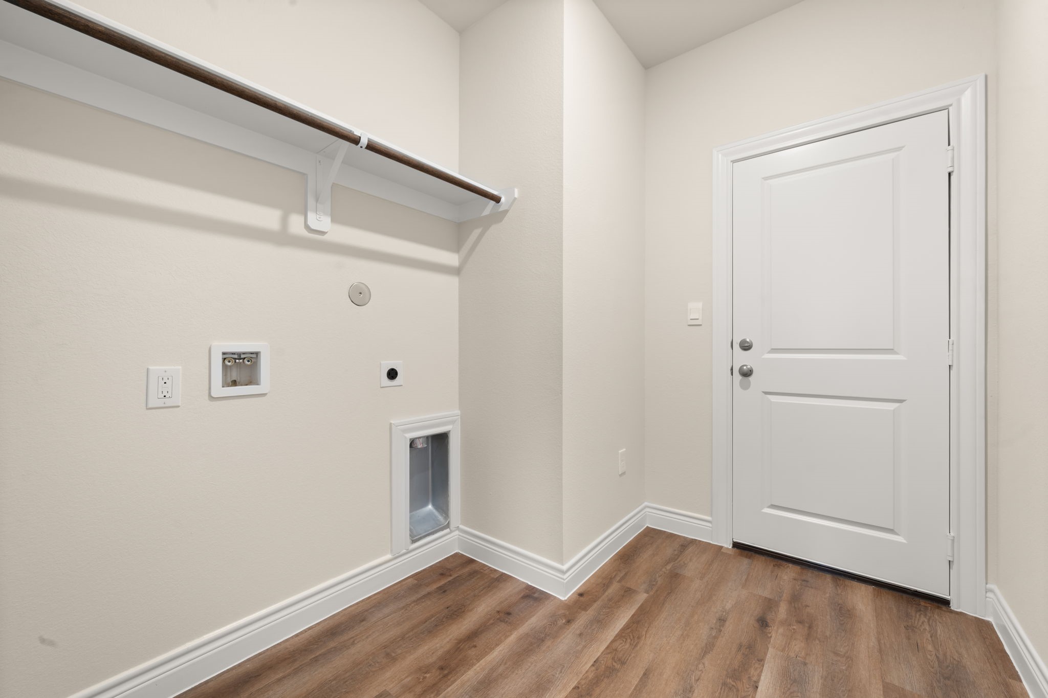 10320 Woodhill Spa Lane Property Photo 23