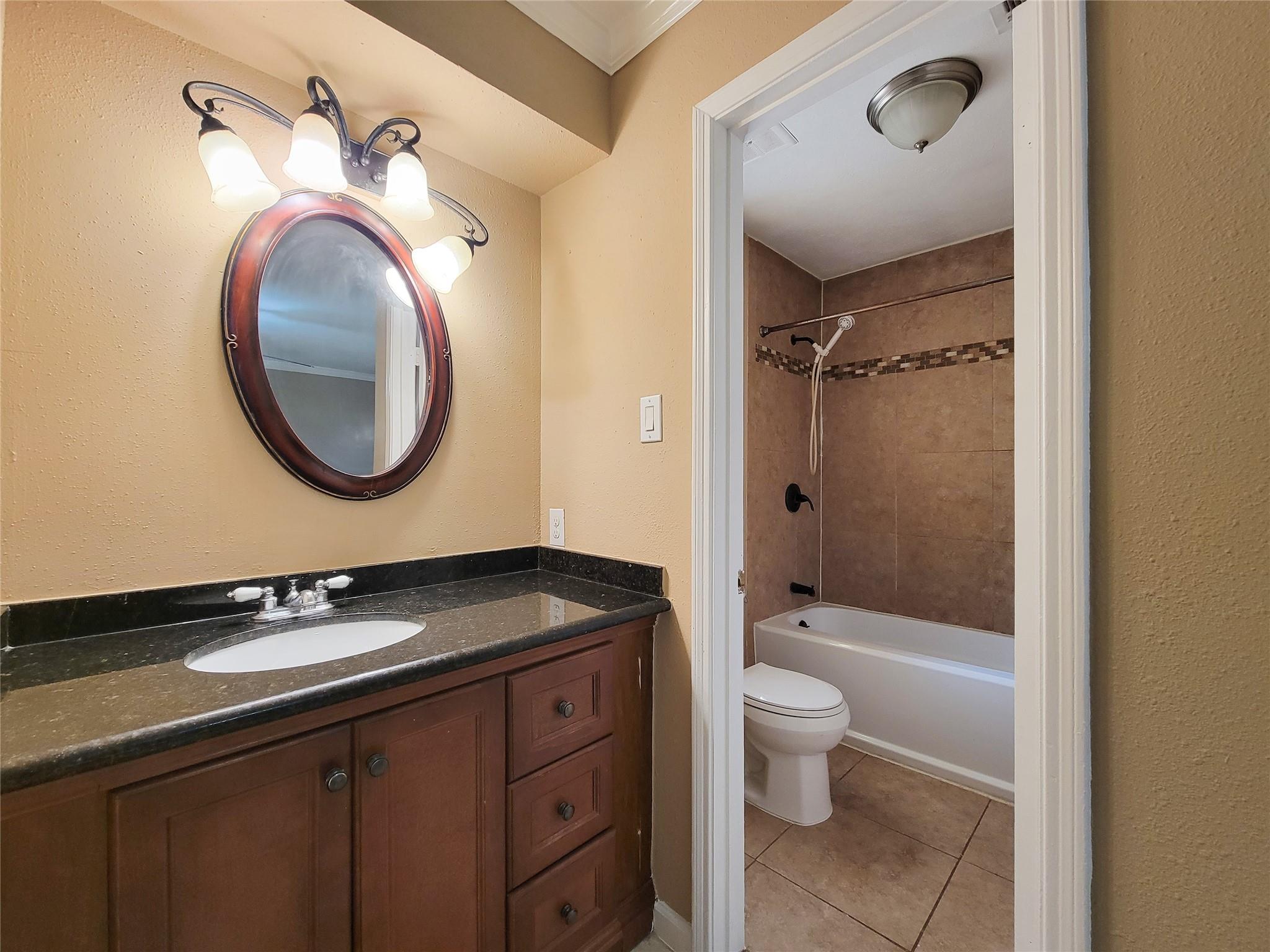 6606 Laughlin Drive, Houston Tx 77489 Property Photo 17