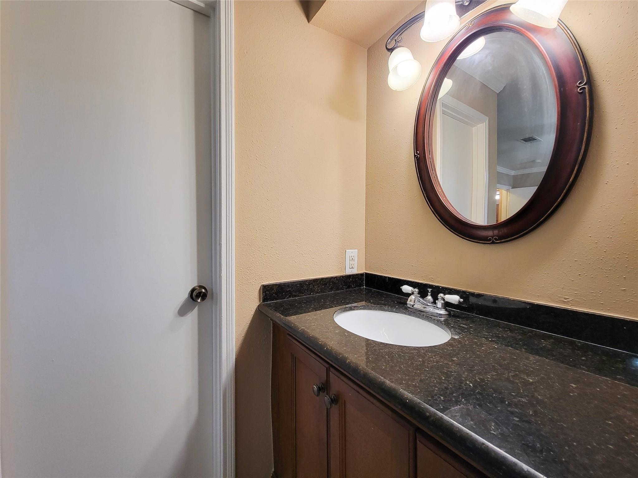 6606 Laughlin Drive, Houston Tx 77489 Property Photo 18