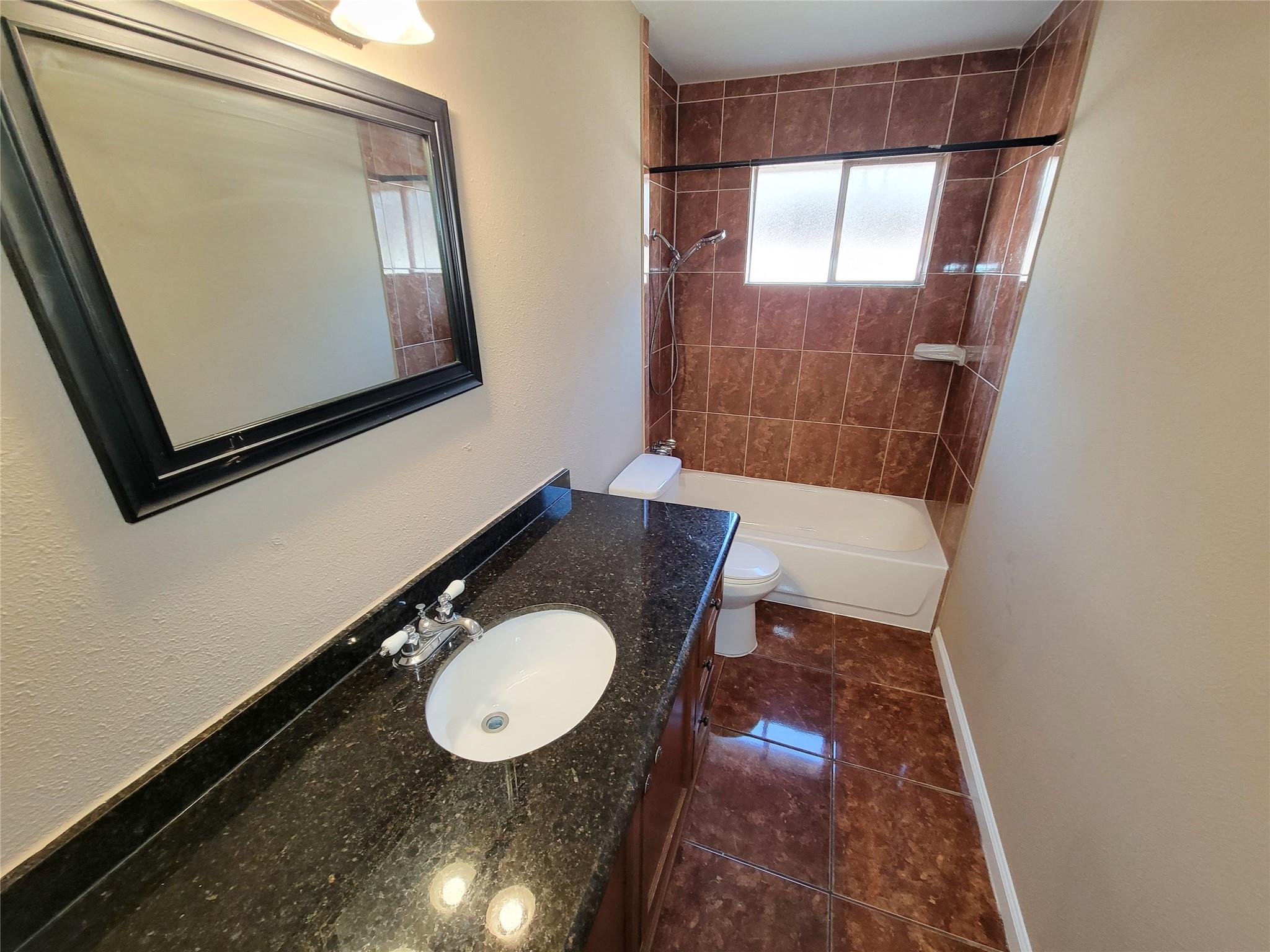 6606 Laughlin Drive, Houston Tx 77489 Property Photo 28