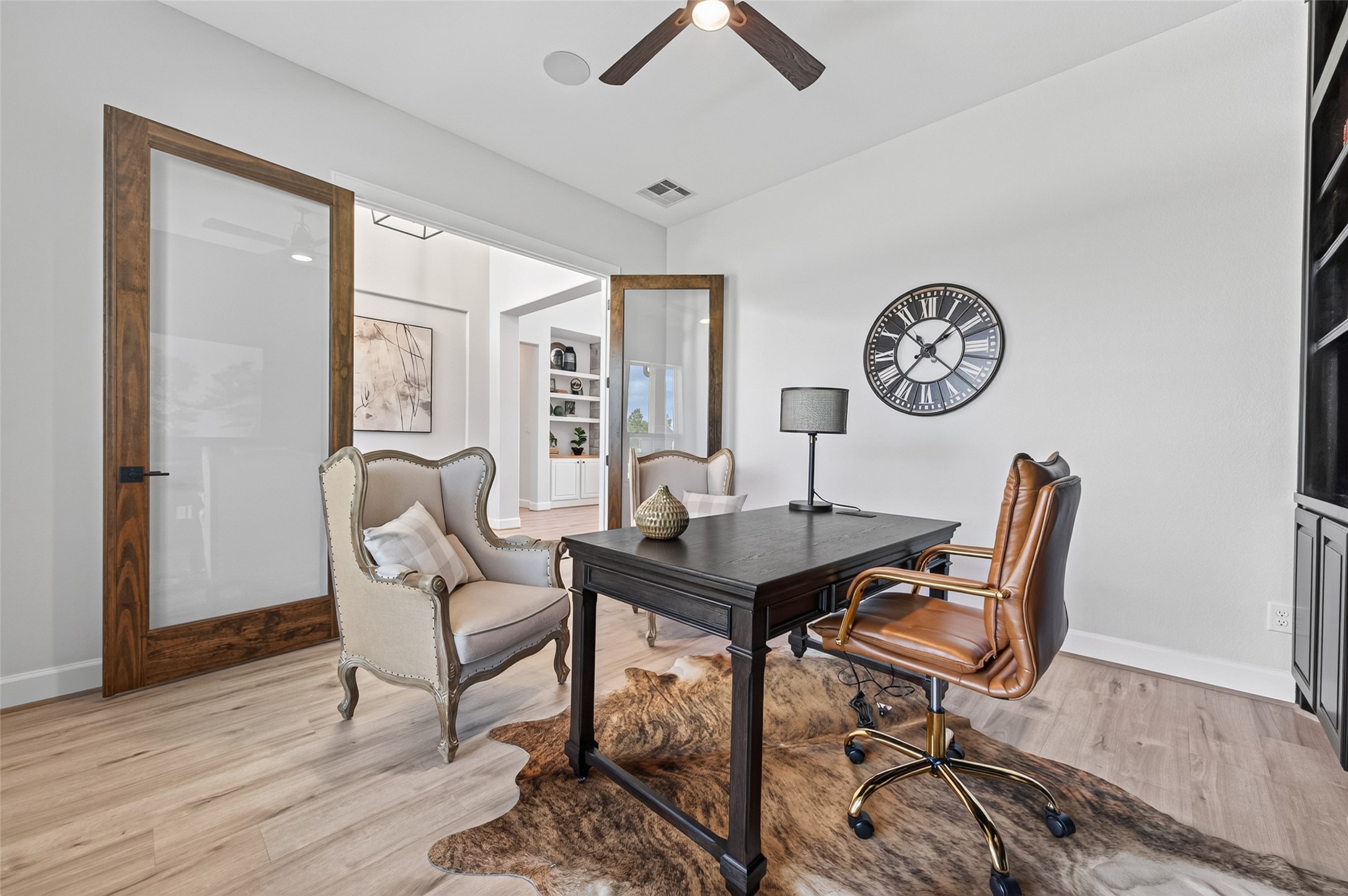 8 Little Sorrell Court Property Photo 5