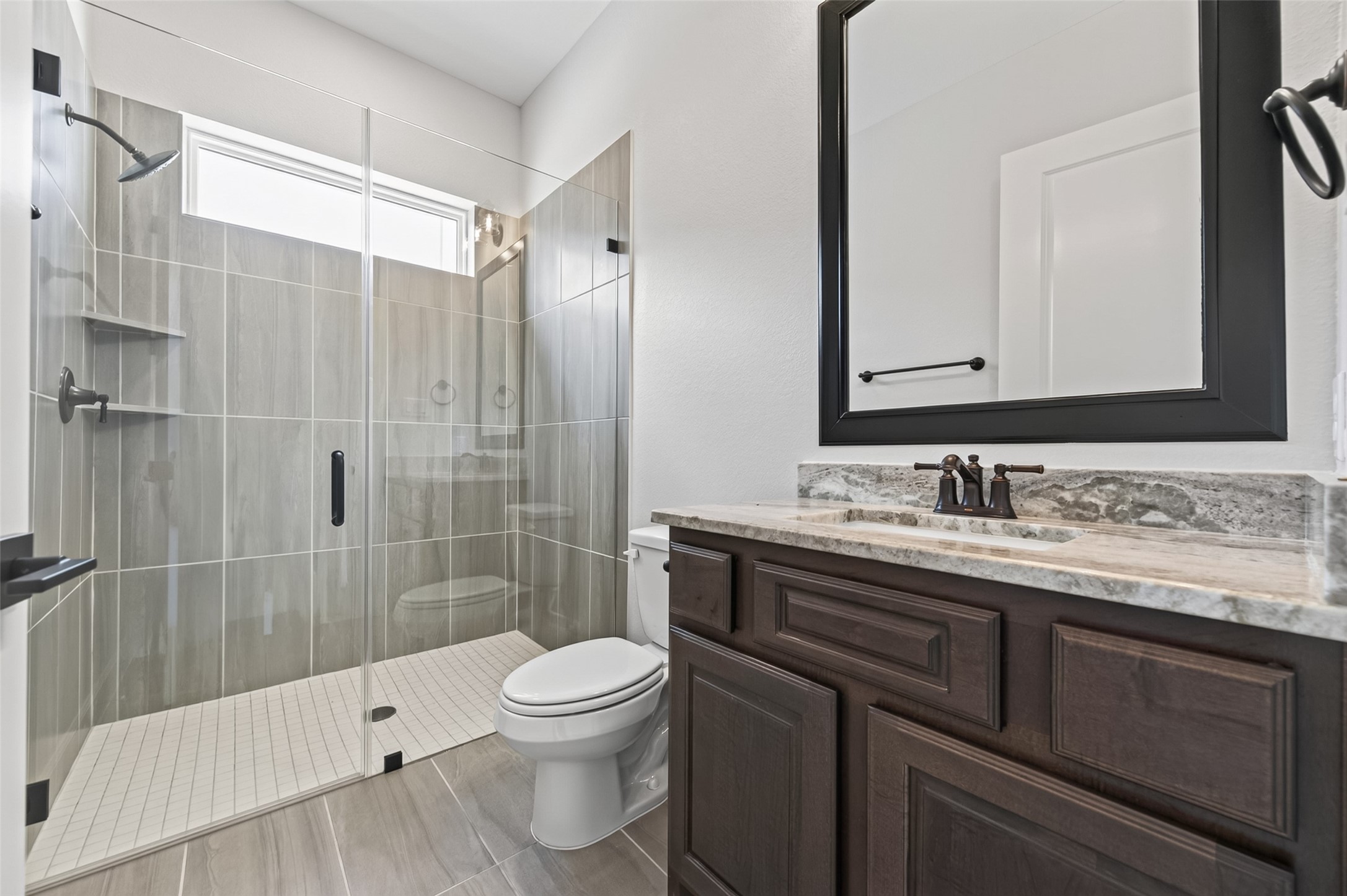 8 Little Sorrell Court Property Photo 19