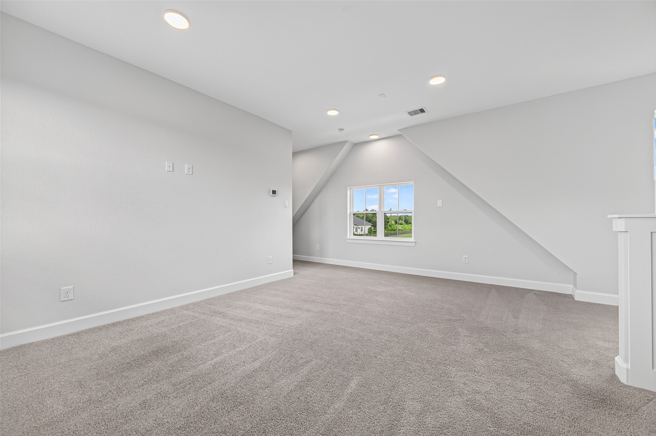 8 Little Sorrell Court Property Photo 35