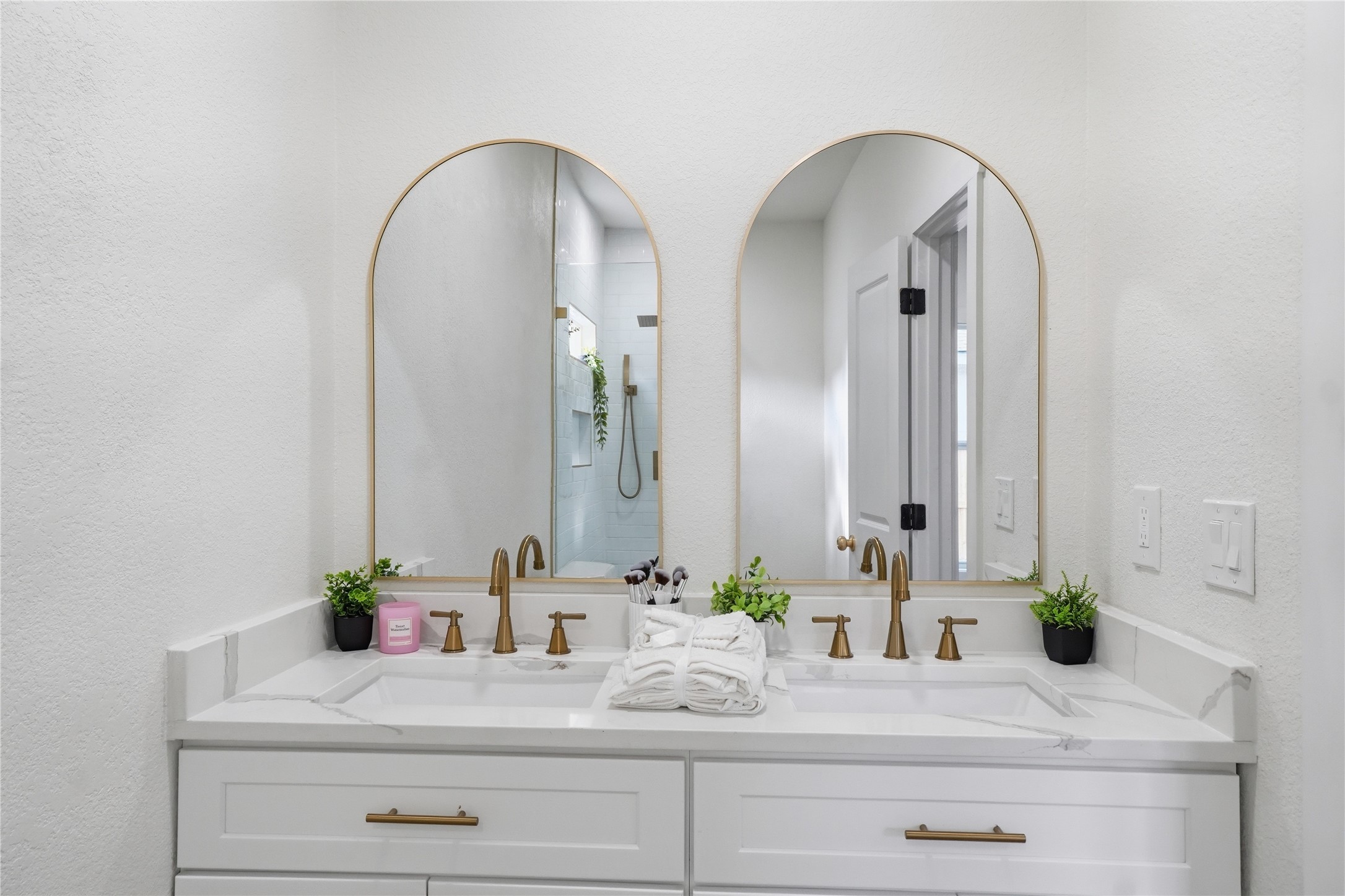 125 N Super Street Property Photo 24
